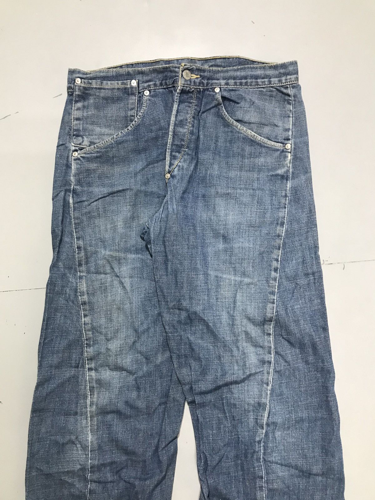 Levi's Vintage Levi’s engineer jeans buckle belt denim Size US 32 / EU 48 - 4 Thumbnail