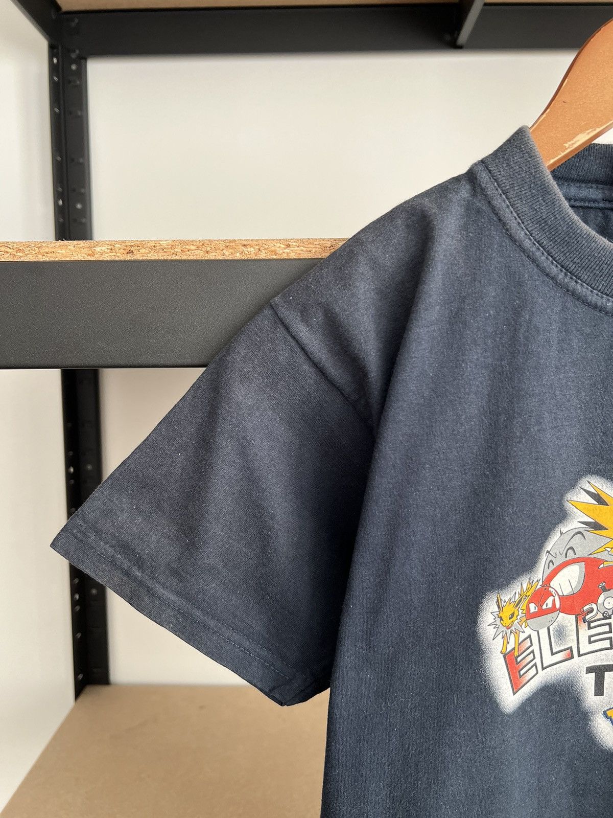 Vintage Vintage 2000 Pokemon Electric Team Nintendo Cartoon T-shirt Size US XS / EU 42 / 0 - 13 Thumbnail
