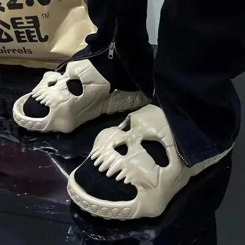 Designer × Japanese Brand Skull slippers Size US 9.5 / EU 42-43 - 2 Thumbnail