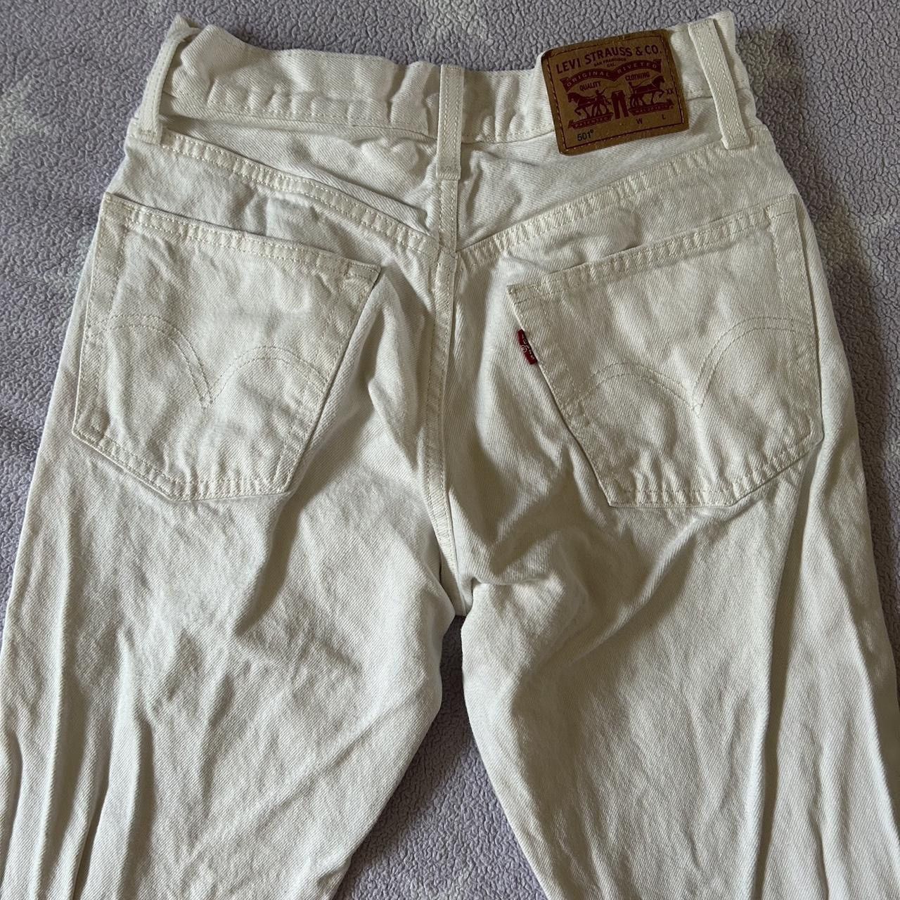 Levi's Levi's Denim White Ripped Jeans Size 24" / US 00 / IT 34 - 2 Thumbnail