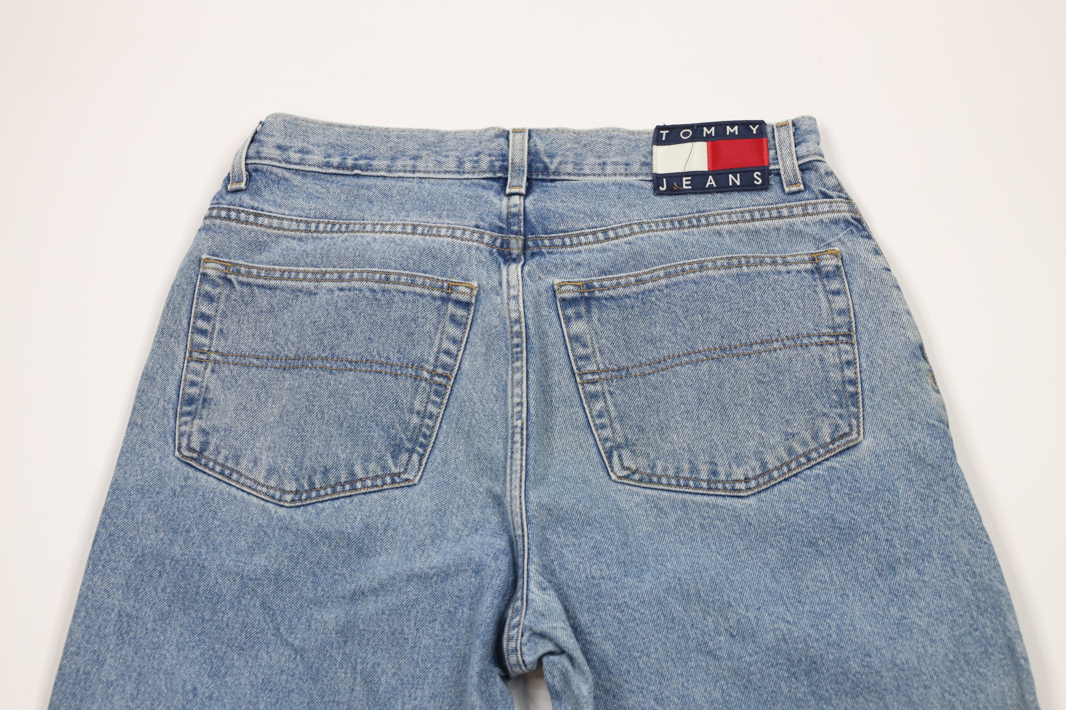 Tommy Hilfiger × Vintage Vintage 90s Tommy Hilfiger Spell Out Baggy Fit Denim Jeans Size US 32 / EU 48 - 13 Thumbnail