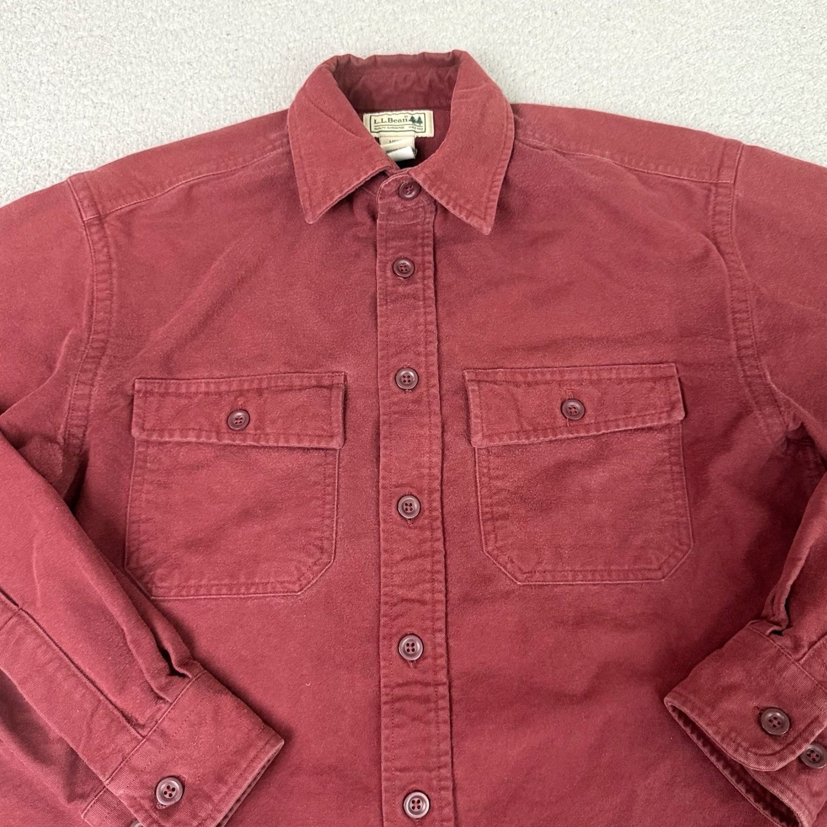 Vintage VINTAGE L.L. Bean Shirt Mens L Maroon Heavyweight Flannel Long Sleeve Button-Up Cotton Pockets Size US L / EU 52-54 / 3 - 2 Thumbnail