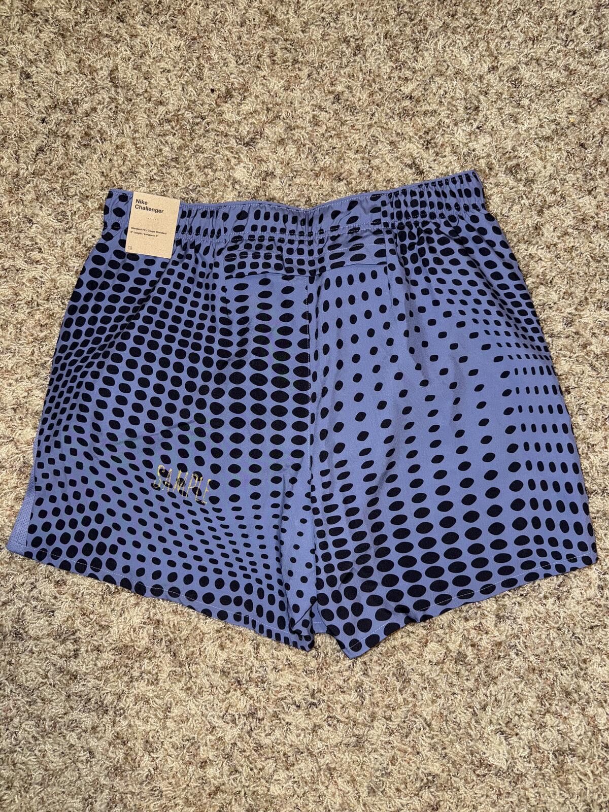 Nike Nike Men’s Dri-Fit Challenger 5” AOP Running Shorts Sample Size US 32 / EU 48 - 6 Thumbnail