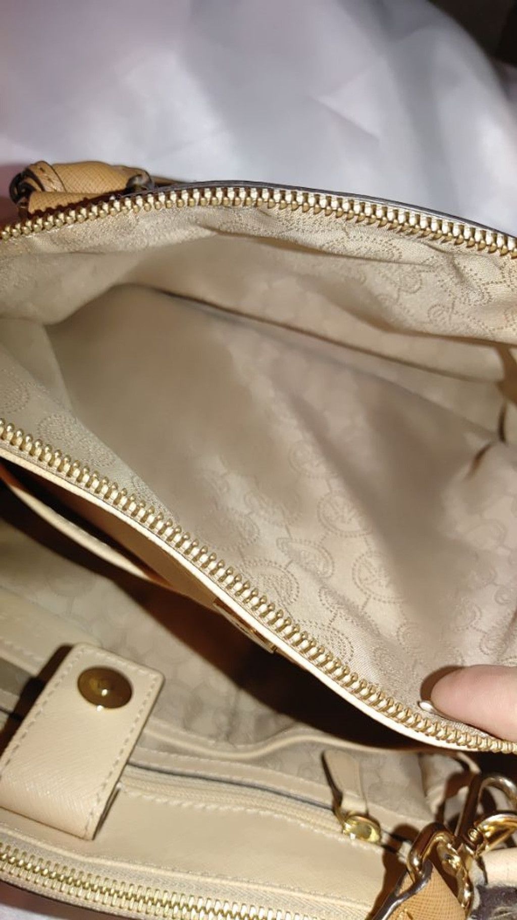 Michael Kors Michael Kors Sutton Saffiano Leather Satchel Size ONE SIZE - 12 Thumbnail