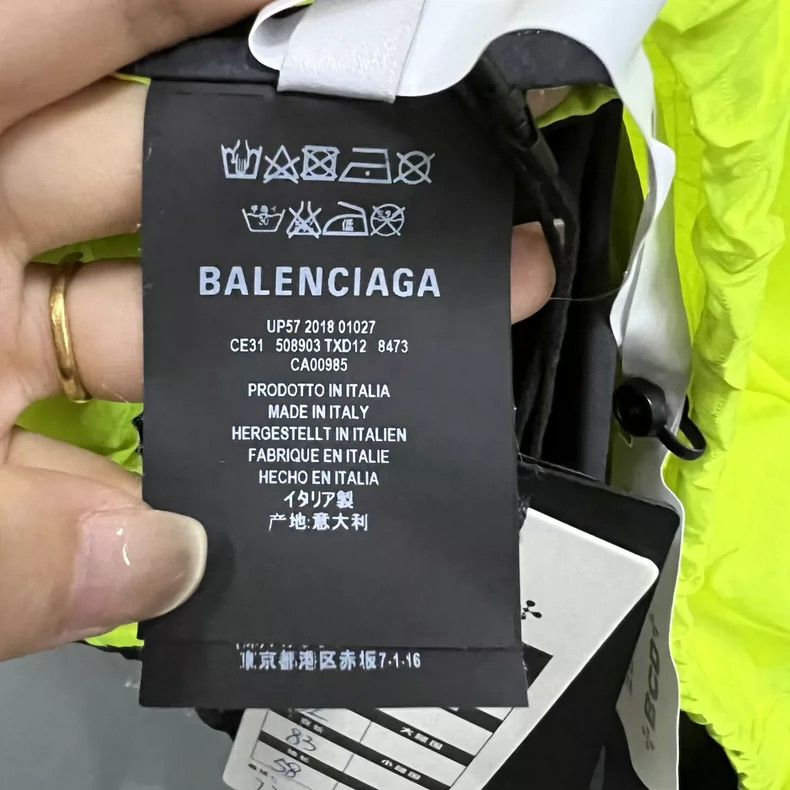 Balenciaga Balenciaga size 39 Color Block Large Logo Print Jacket Size US S / EU 44-46 / 1 - 4 Thumbnail