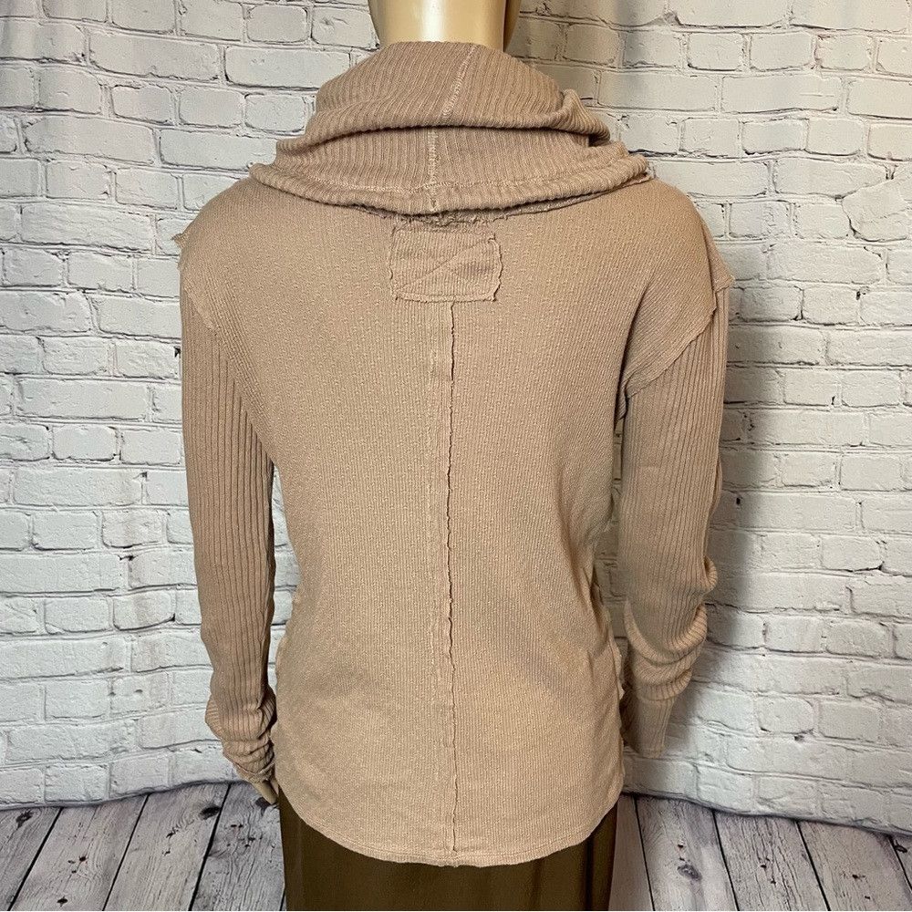 Free People New Free People Hot Peppers Hoodie Cotton Long Sleeve Sweat Size XS / US 0-2 / IT 36-38 - 5 Thumbnail