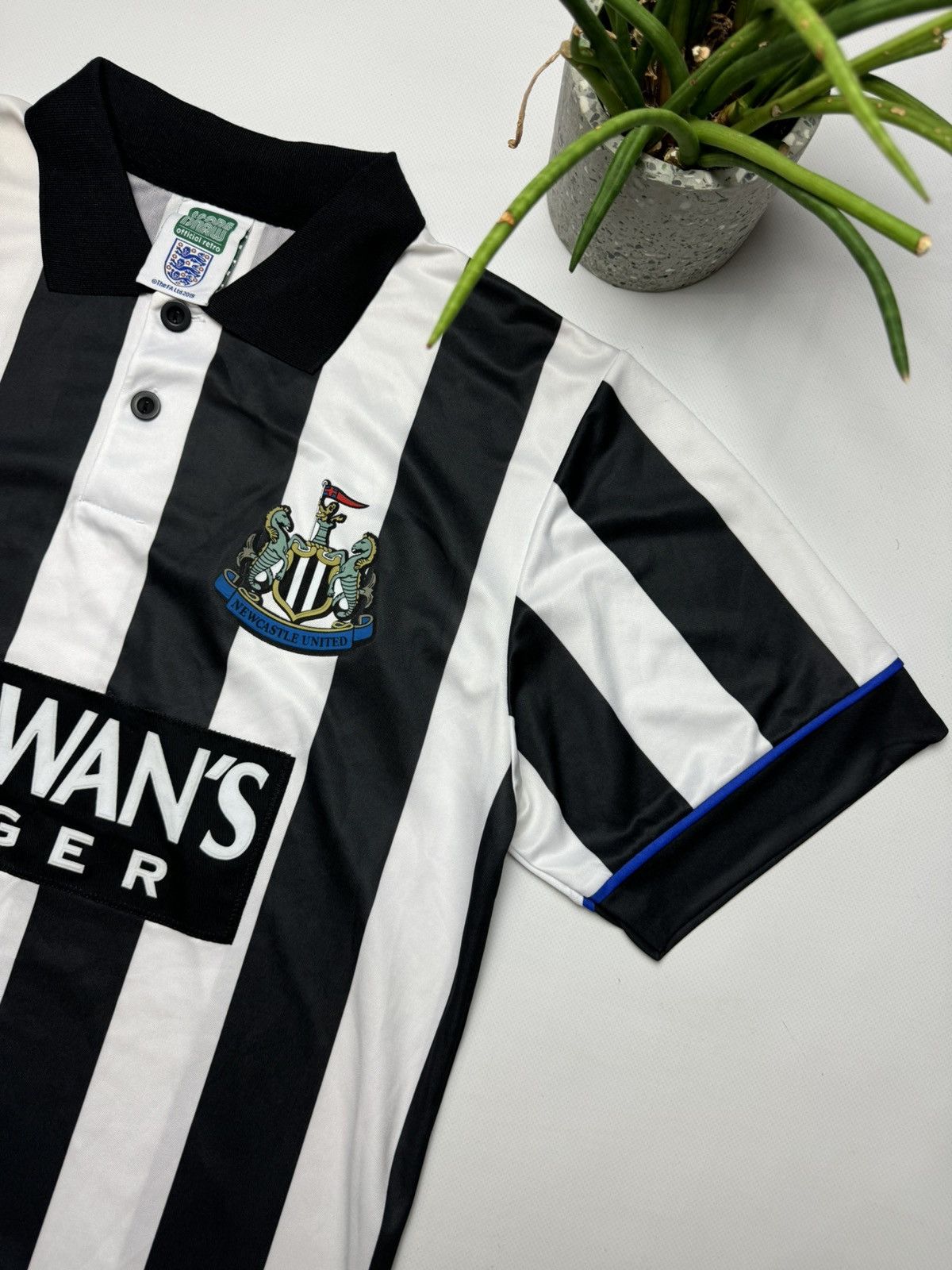 Vintage Rare vintage New castle soccer jersey y2k Size US M / EU 48-50 / 2 - 4 Thumbnail