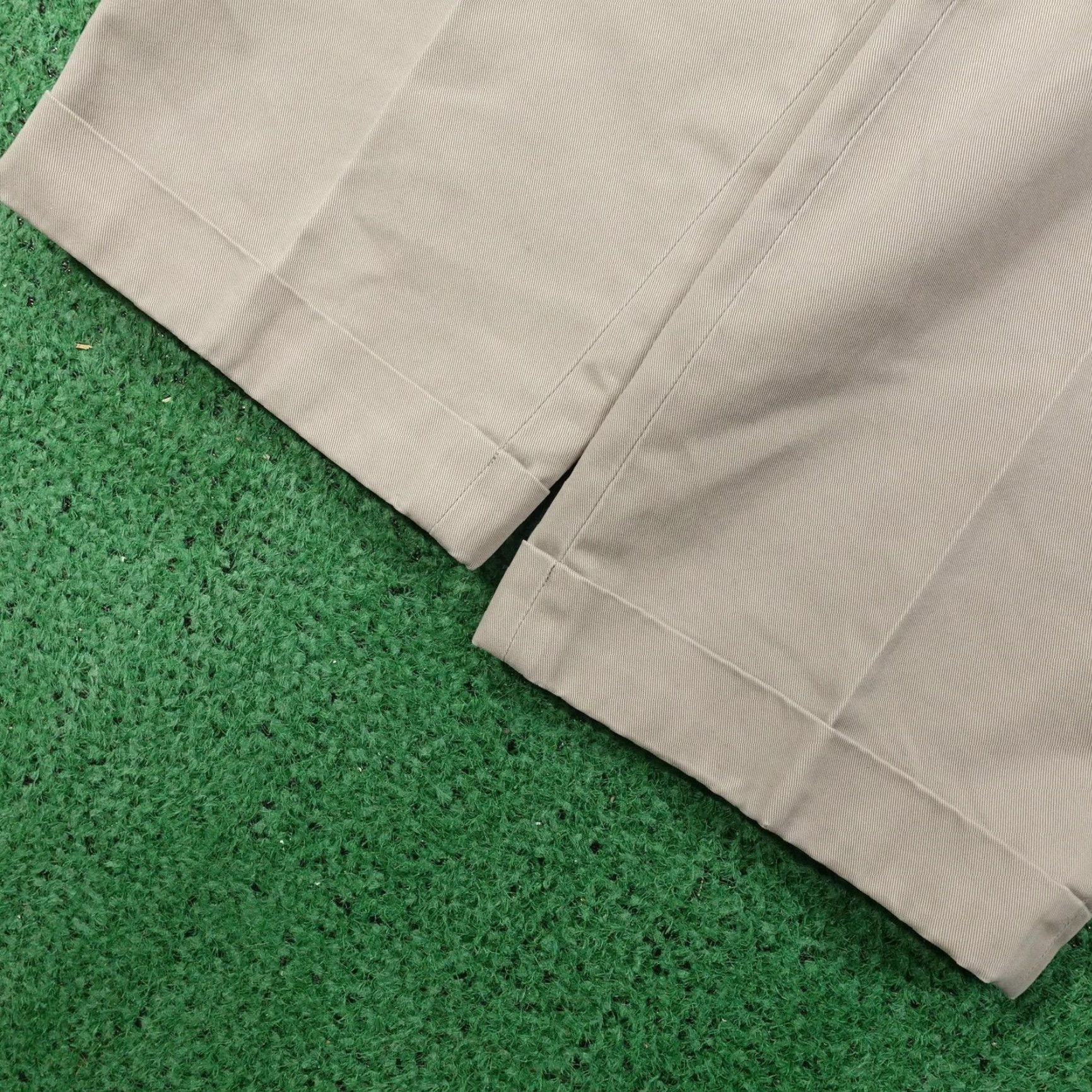 Brooks Brothers Brooks Brothers Pants Adult 38x30 Beige Chino Clark Fit Advantage Pleated Cuffed Cotton Mens Size US 38 / EU 54 - 3 Thumbnail