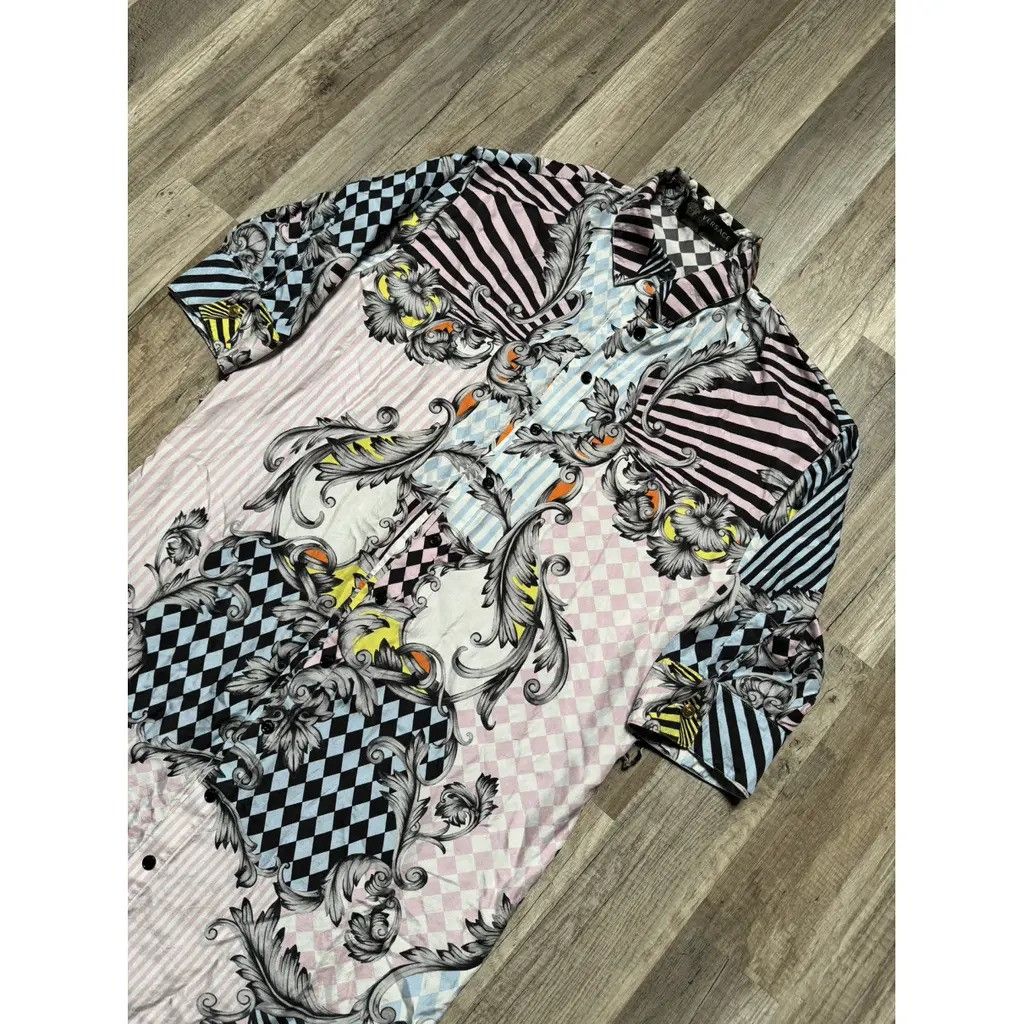 Versace Versace Silk Dress shirt Size: 42 Size M / US 6-8 / IT 42-44 - 3 Thumbnail