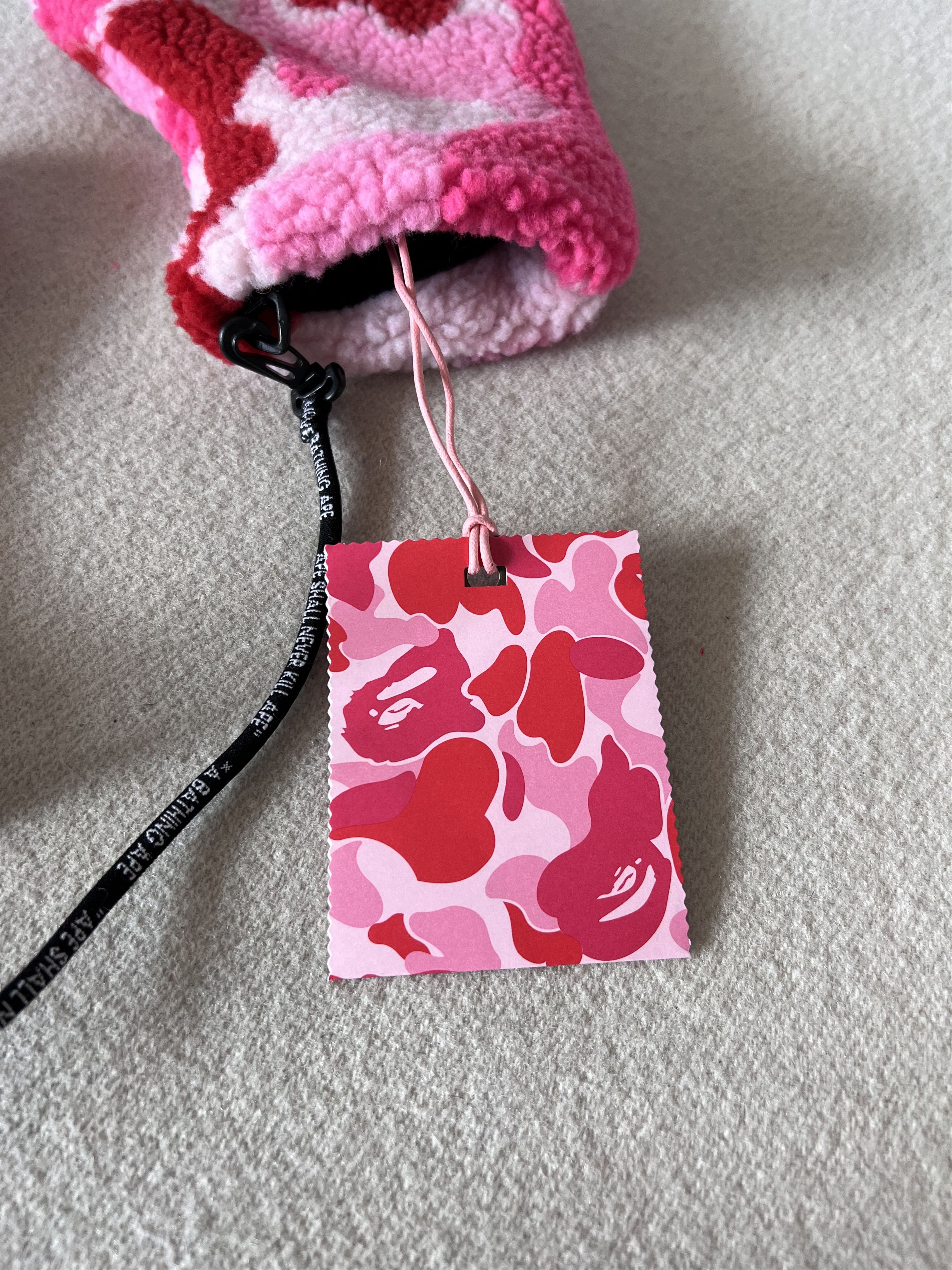 Bape Bape ABC BOA Mittens in Pink Size ONE SIZE - 3 Thumbnail