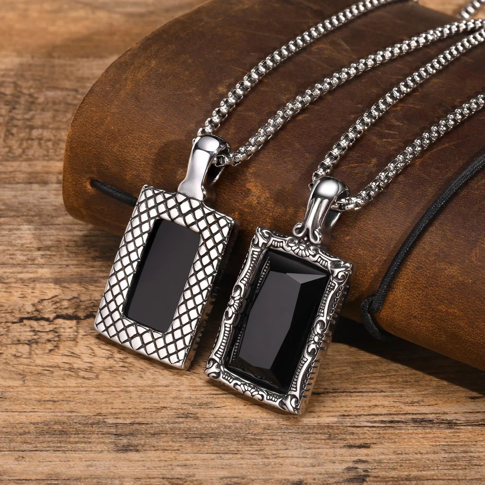 Vintage Square Pendant Necklace Size ONE SIZE - 2 Thumbnail