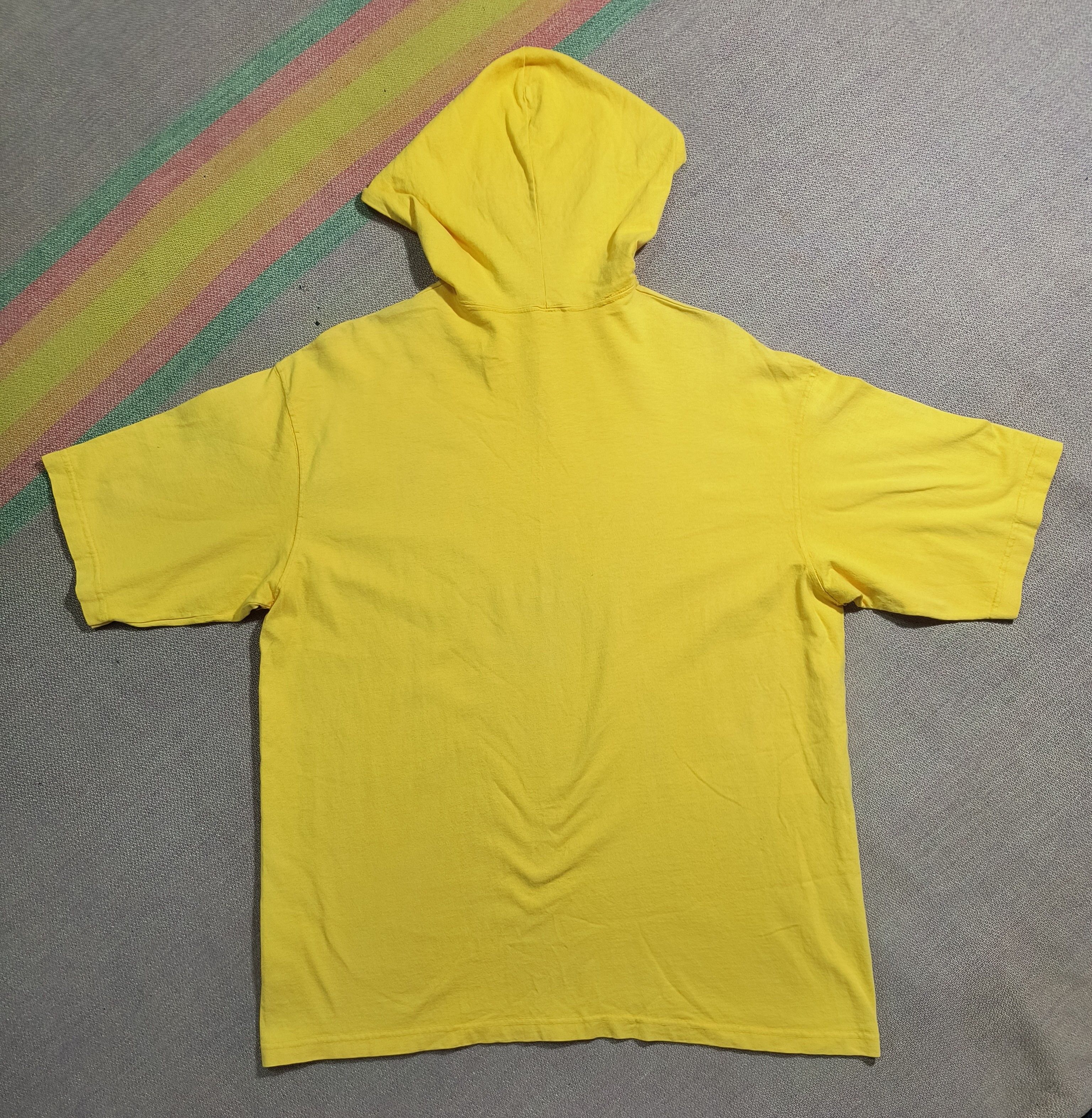 Georges Marciano Vintage Guess USA 1993 hoodie tee Size US XL / EU 56 / 4 - 5 Thumbnail