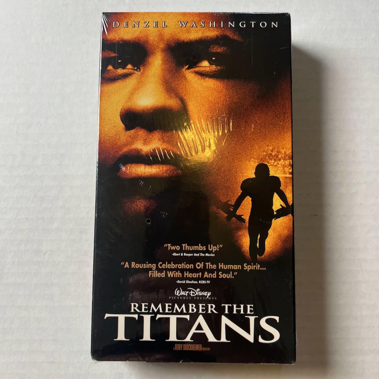 Disney Remember the Titans VHS Tape SEALED Disney Denzel RARE Size ONE SIZE - 1 Thumbnail