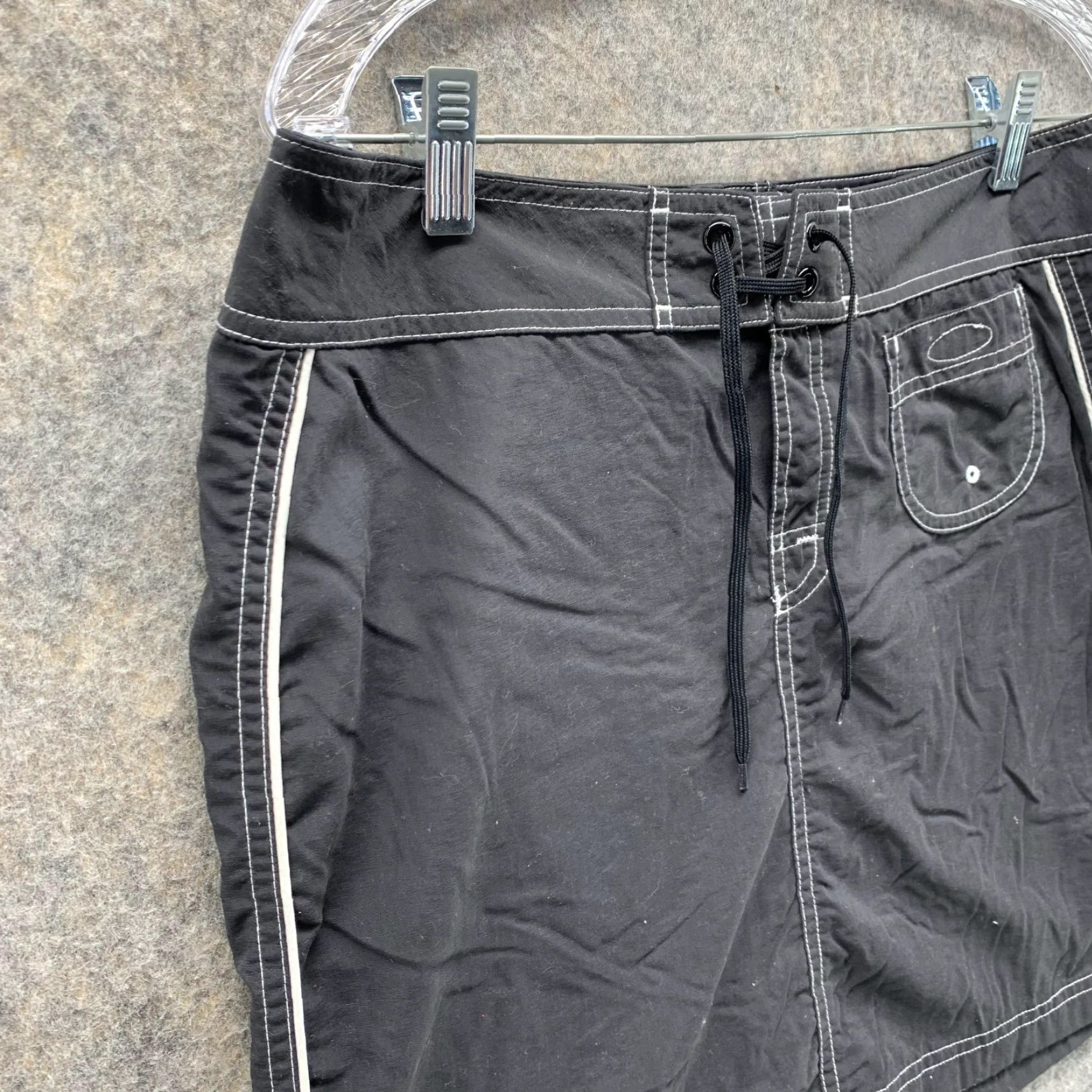 The North Face The North Face Skirt Womens 8 Black Stretch Athletic Lightweight Outdoor Casual Activewear Sportswear Womens 8 Skirt Regular Short Size 30" / US 8 / IT 44 - 3 Thumbnail