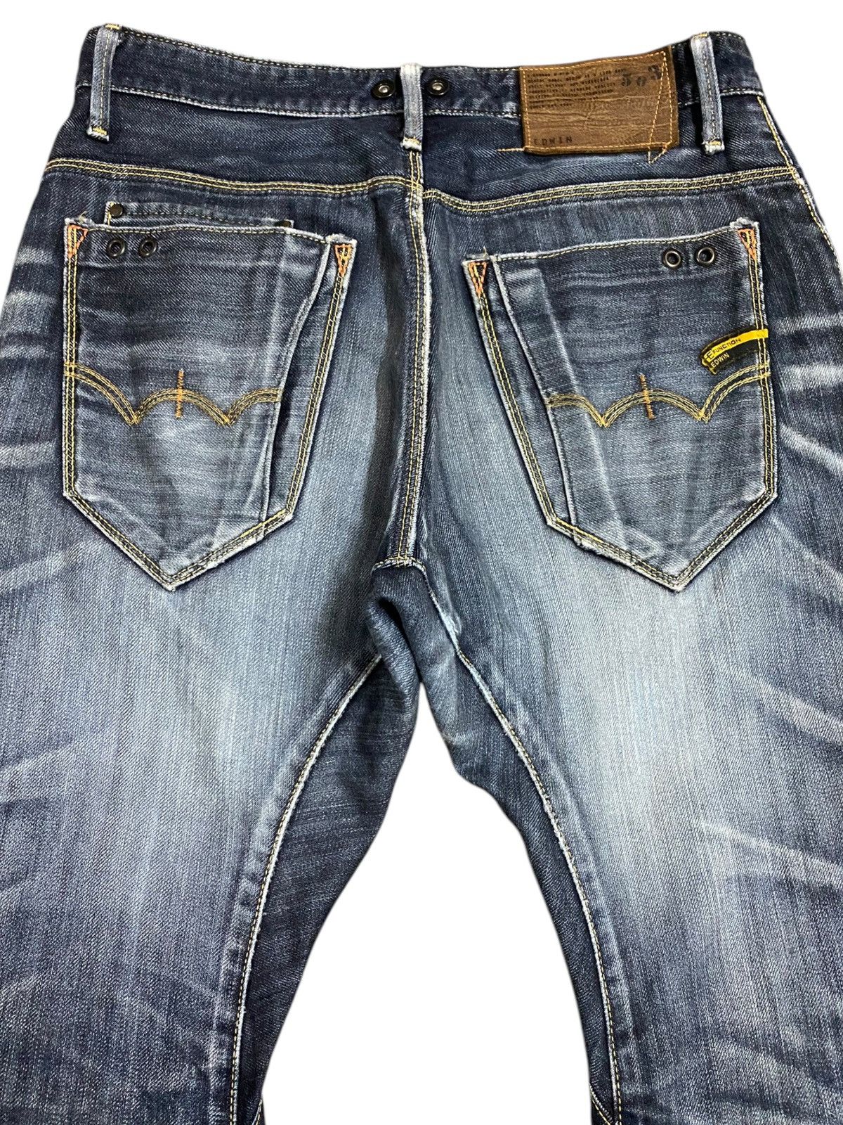 Edwin Vintage Edwin 503 Blue Wash Distressed Twist Leg Loose Jeans Size US 31 - 4 Thumbnail