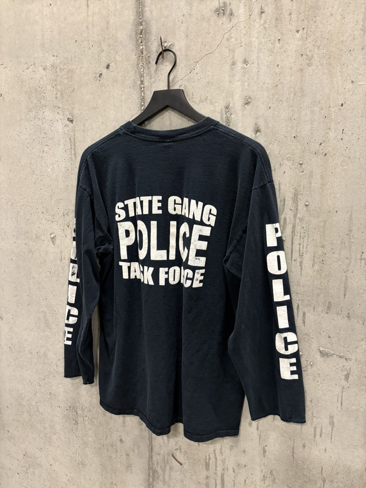 Vintage Vintage Gang Task Force Police Shirt Faded Distress Grunge Size US L / EU 52-54 / 3 - 5 Thumbnail