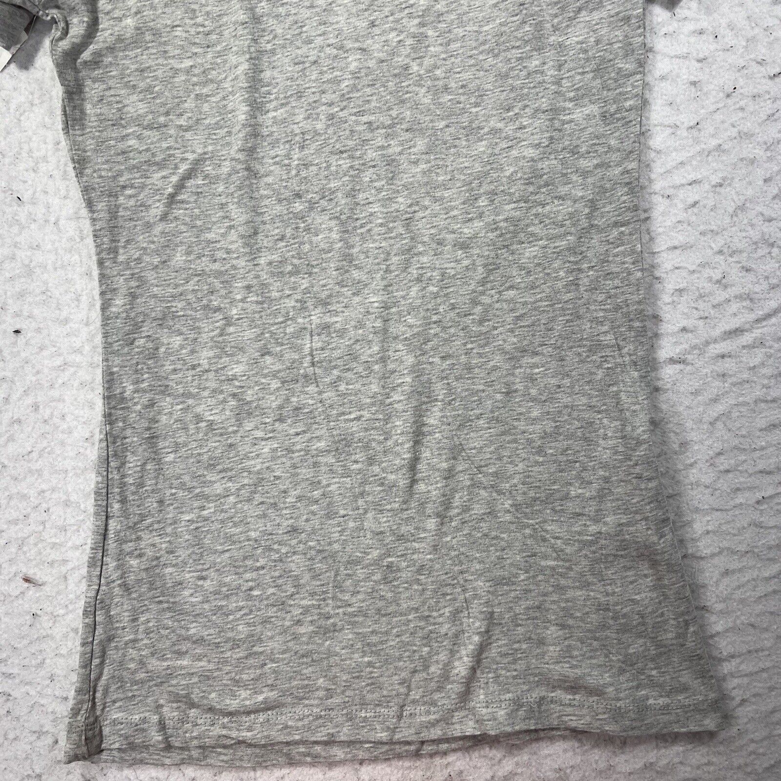 Universal Studios Universal Studios Despicable Me Unicorn Graphic T Shirt NWT Size S / US 4 / IT 40 - 12 Thumbnail