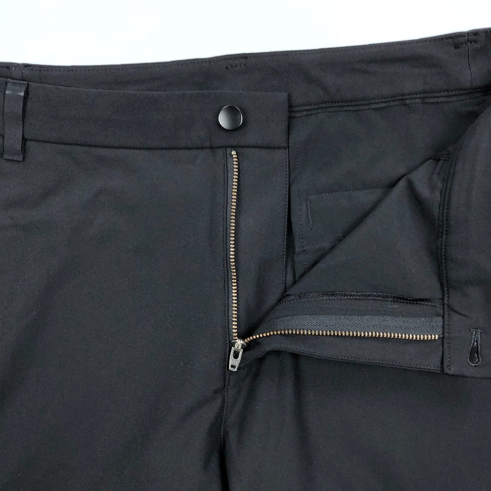 Lululemon Lululemon Commission Pants Mens 36x33 Black Chino Casual 5-Pocket Design Logo Stretch Modern City Mens Size US 36 / EU 52 - 2 Thumbnail