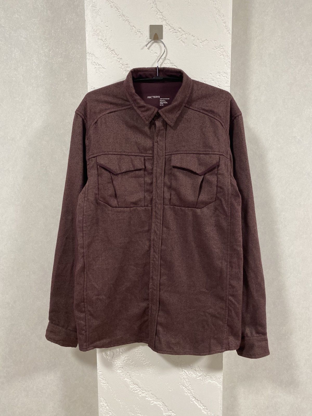 Arc'teryx Arc’teryx Front Pocket Outdoor Overshirt Sample Shirt Sz: M Size US M / EU 48-50 / 2 - 1 Thumbnail