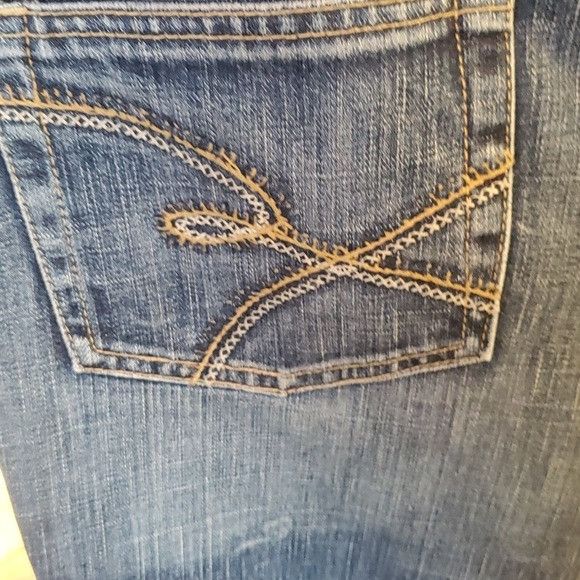 BKE BKE Elite Embroidered Sz. 33 x32.5 Flared Blue Jeans Size US 33 - 7 Thumbnail