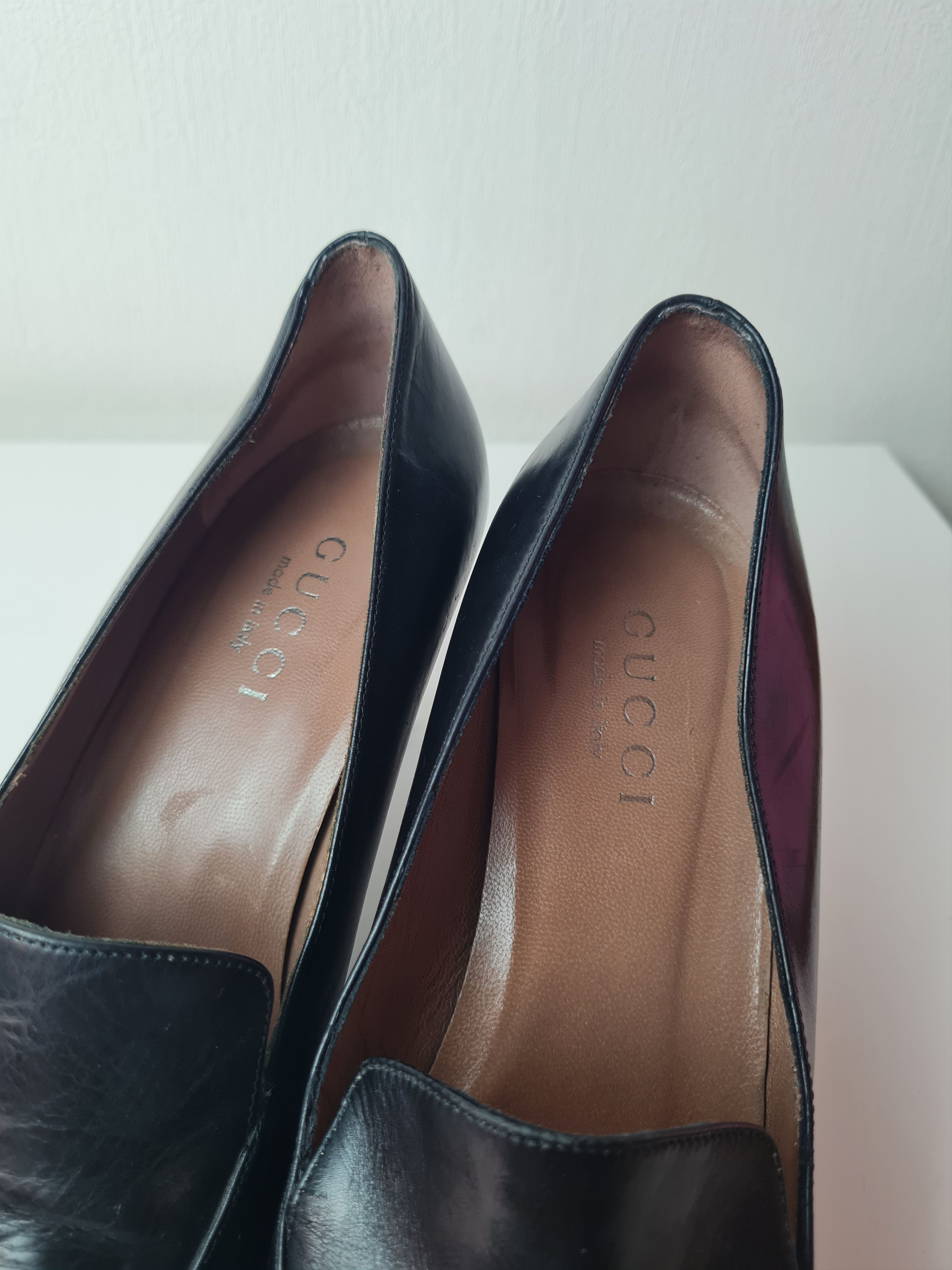 Gucci Vintage shoes Gucci almond toe heels black Luxury Sz 38 Size US 8 / IT 38 - 23 Thumbnail