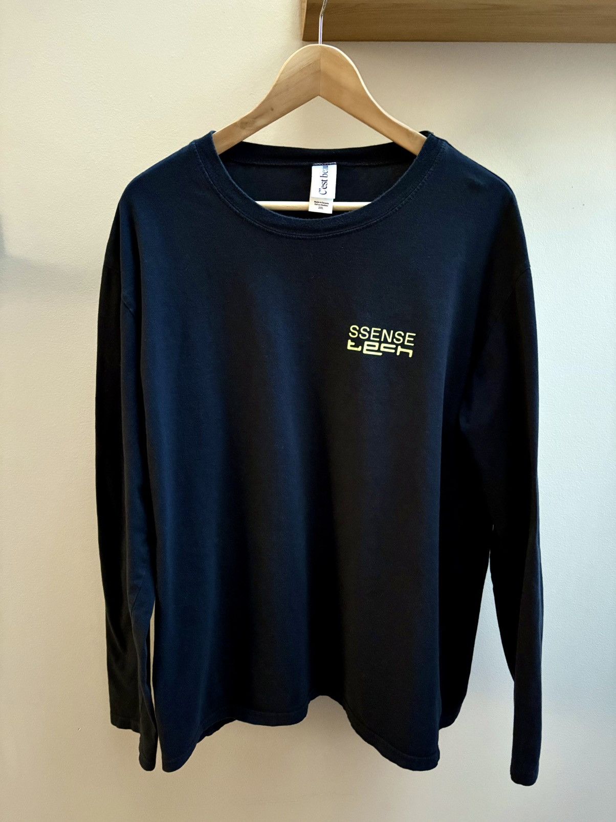SSENSE SSense Fall 2022 Innovation Day staff longsleeve shirt Size US XL / EU 56 / 4 - 2 Thumbnail