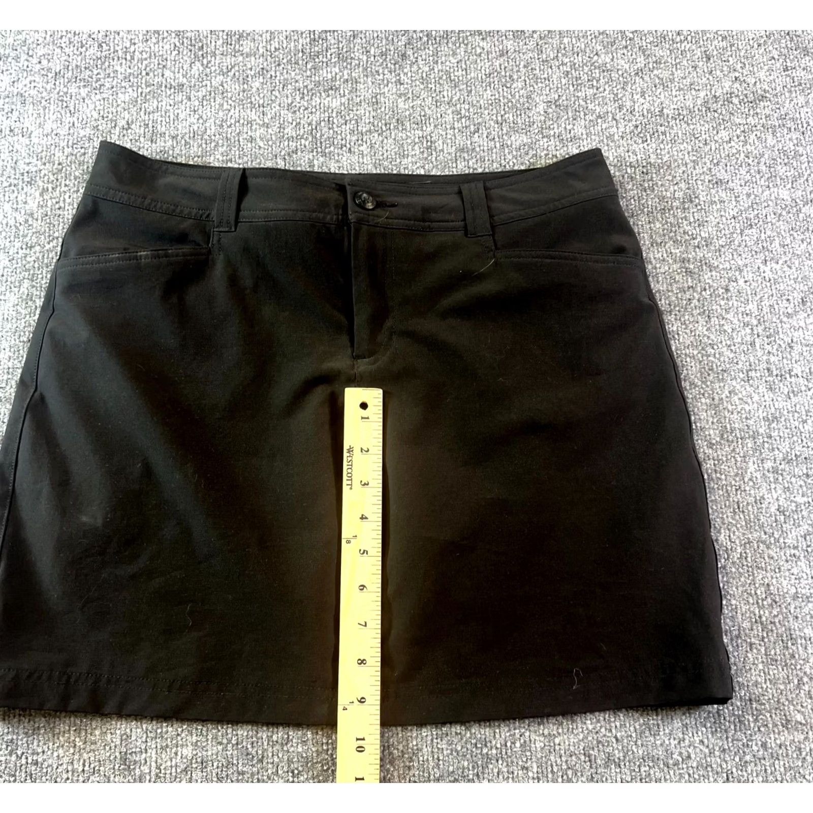 Eddie Bauer Eddie Bauer Skort Women 8 Black Stretch A-Line Golf Skirt Performance Activewear Skort Womens Black 8 Athletic Golf Clothing Size 30" / US 8 / IT 44 - 4 Thumbnail