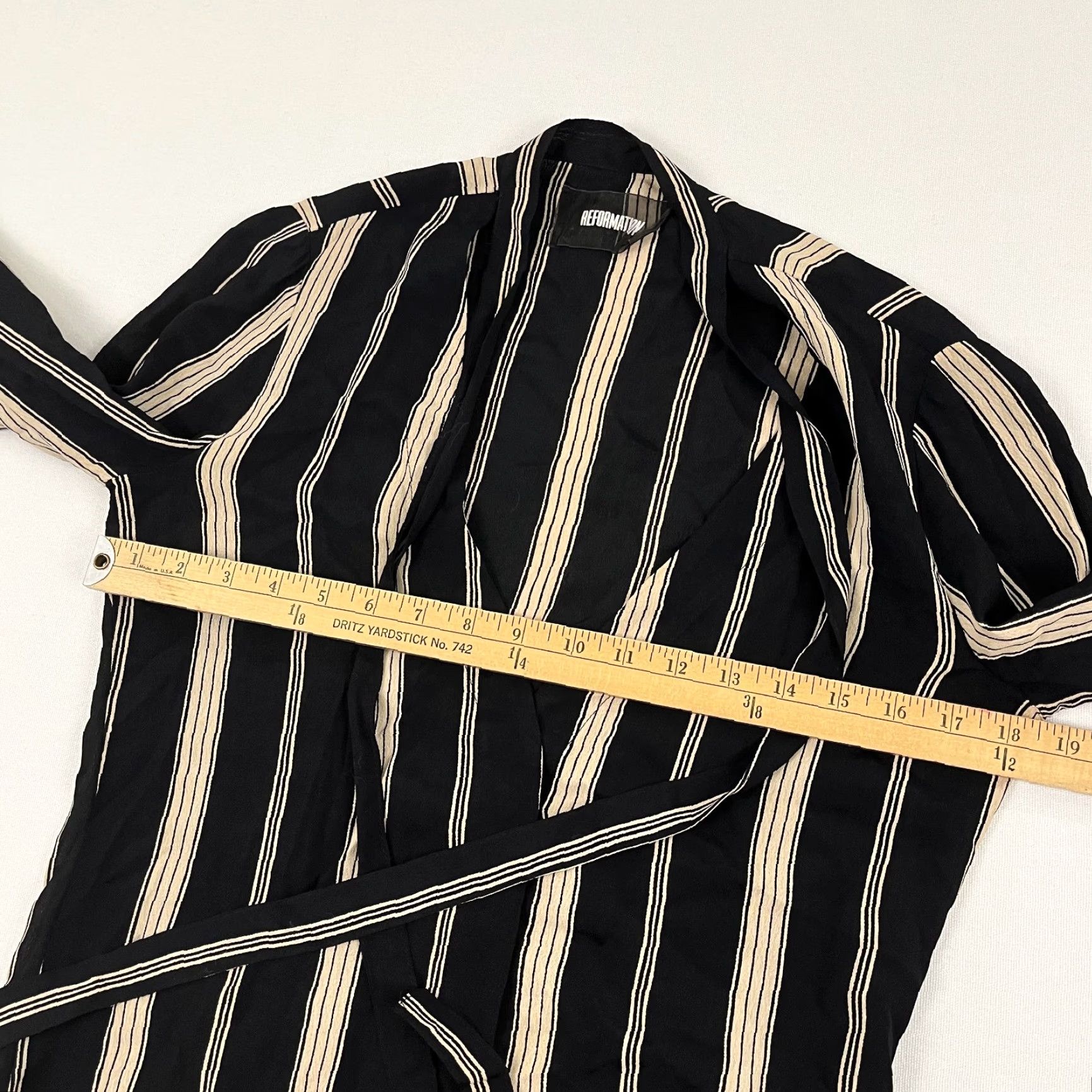 Reformation Reformation Blouse Shirt Womens XS Black Striped Tie Front Viscose Career Office Size XS / US 0-2 / IT 36-38 - 5 Thumbnail