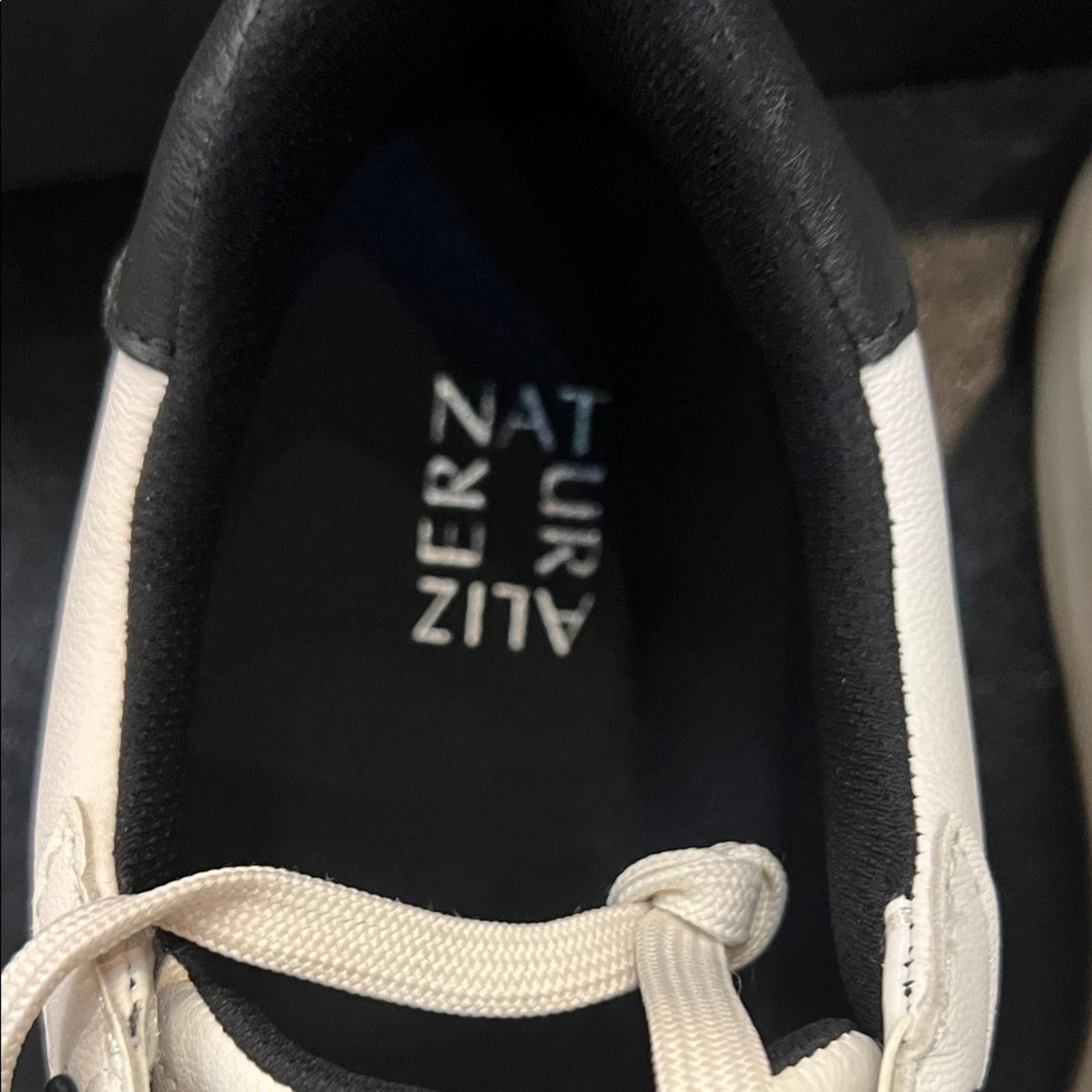 Other Naturalizer Cream Men's Sneakers Size US 11 / EU 44 - 3 Thumbnail