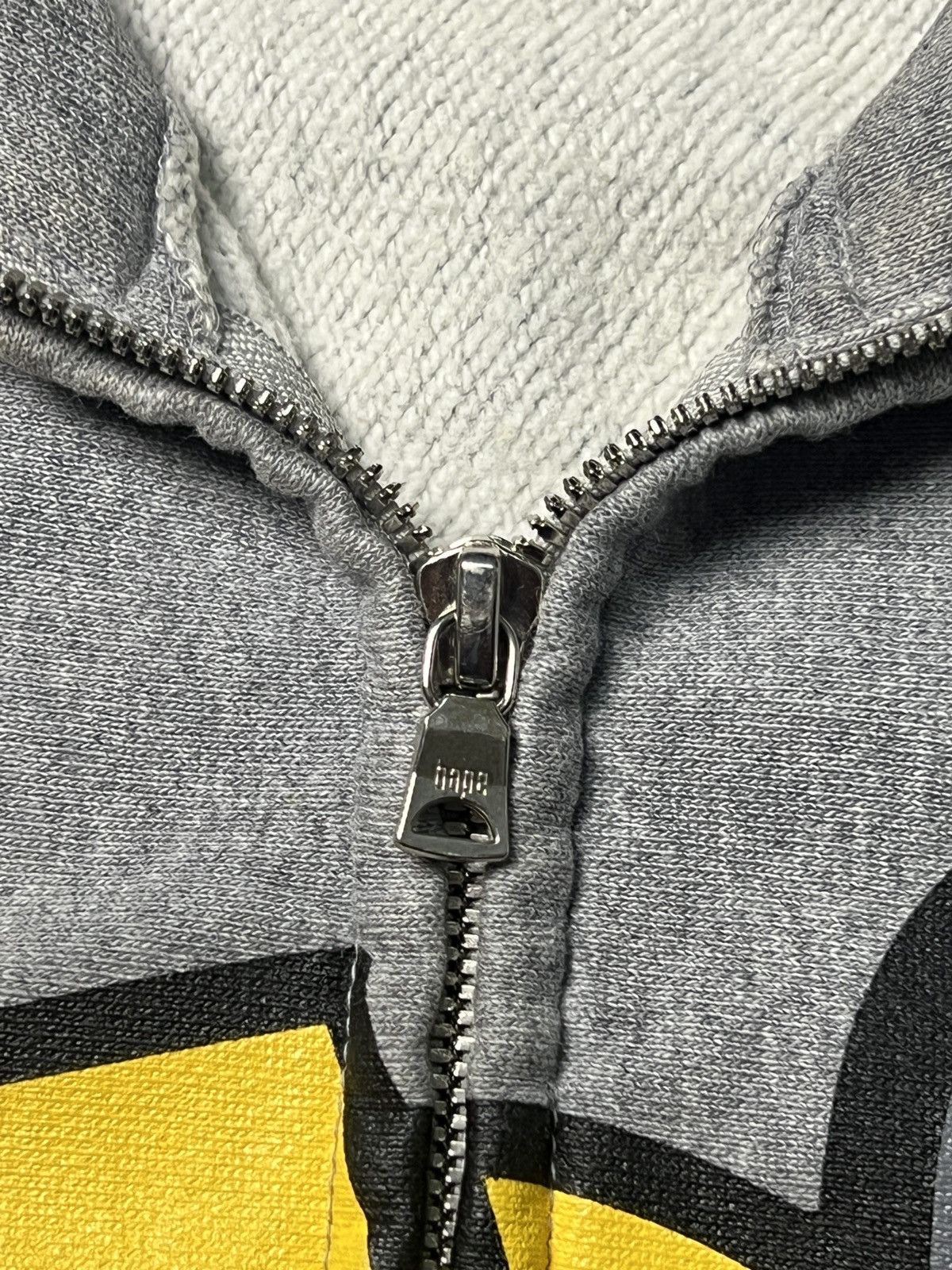 Bape × Kaws Vintage 00’s Baby Milo Kaws Fullzipper Hoodie Size US M / EU 48-50 / 2 - 11 Thumbnail