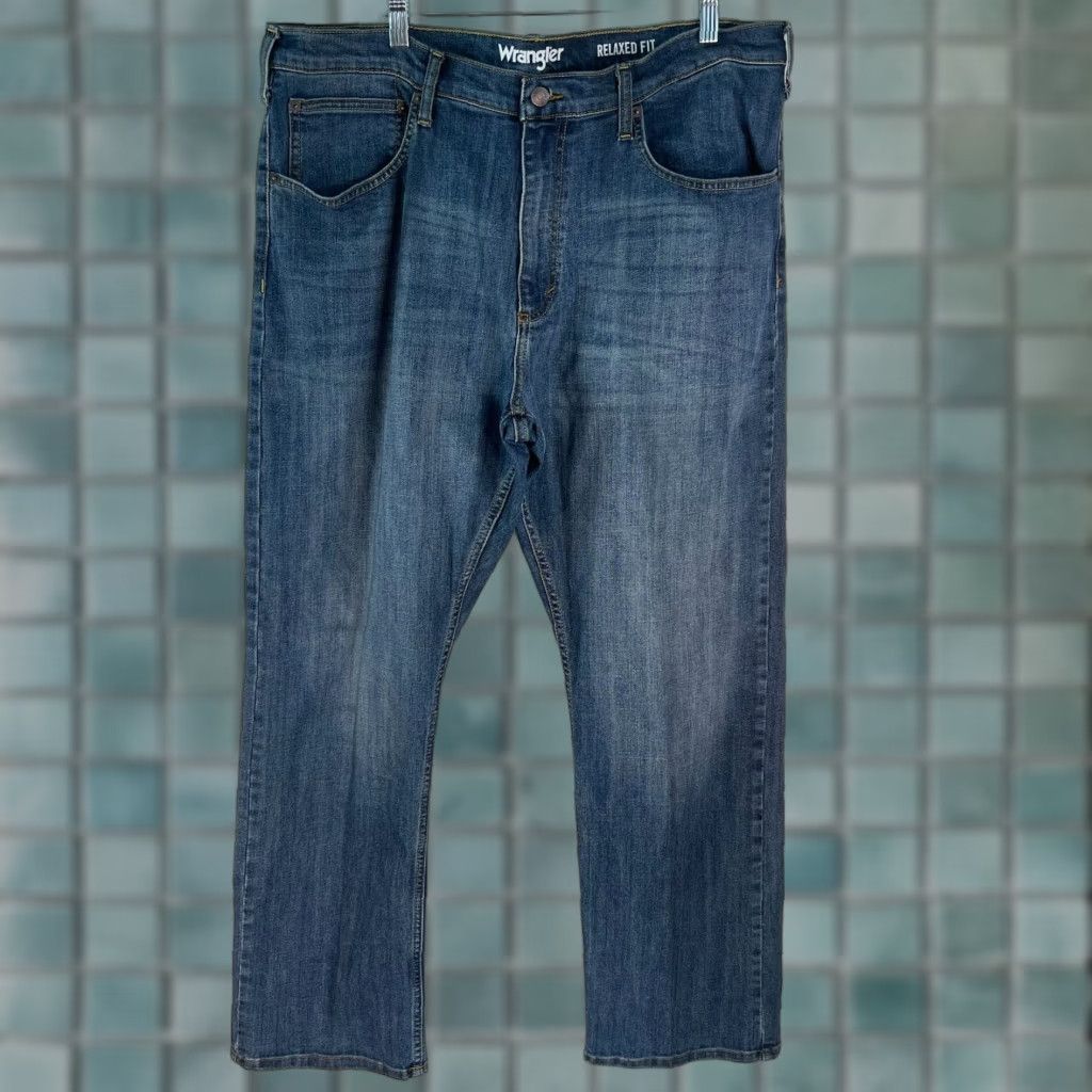Wrangler Wrangler Mens High Rise Flat Front Stretch Blue Denim Straight Jeans Size 38X32 Size US 40 / EU 56 - 1 Thumbnail