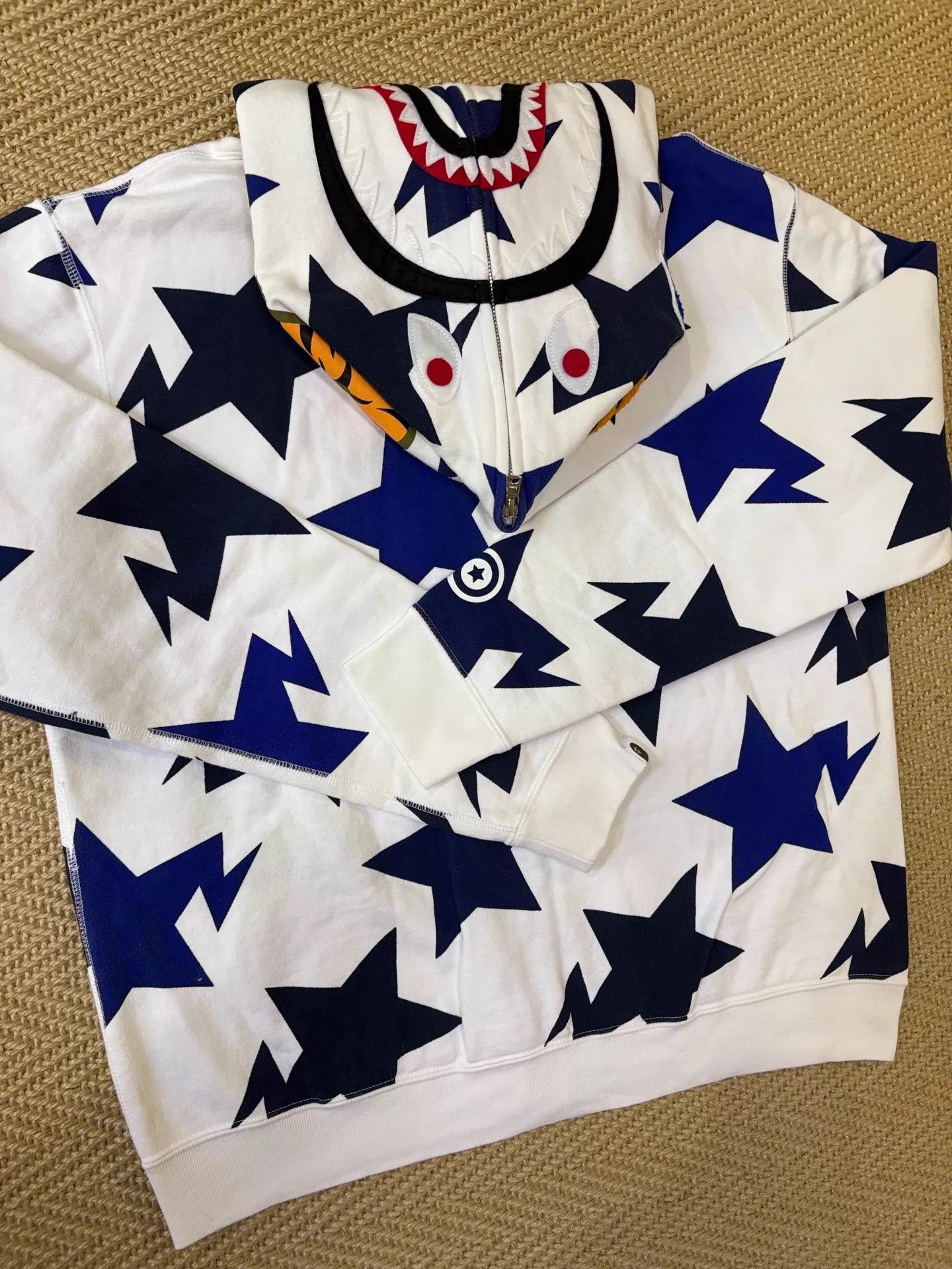 Bape BAPE NFS Meteor Shark Hoodie White M 2W Near New Size US M / EU 48-50 / 2 - 4 Thumbnail