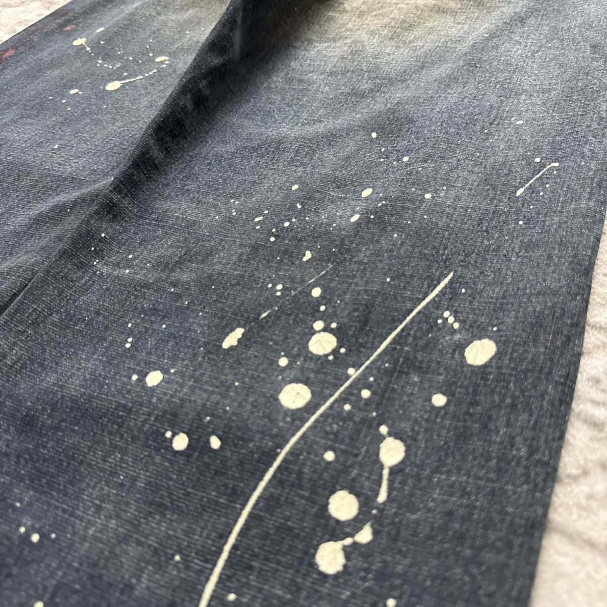 Oshkosh Vintage Oshkosh Paint Splatter Mud Wash Loose Jeans Size US 34 / EU 50 - 14 Thumbnail