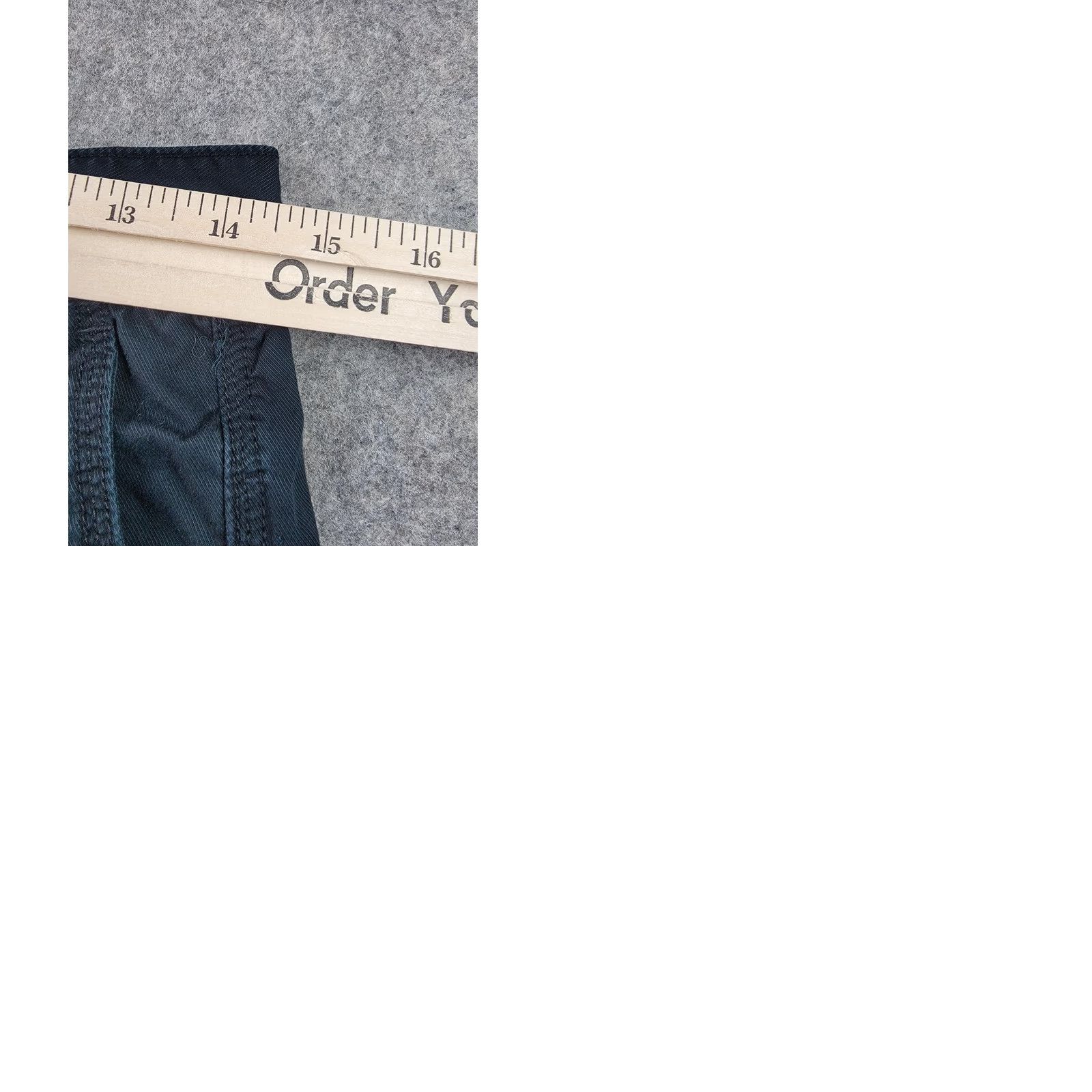John Varvatos John Varvatos U.S.A. Shorts Mens 28 Black Cotton Twill Zip Fly Casual Chino Shorts, Flat Front, Pockets, VW Regular Fit, 8in Inseam, Solid, Mens Size US 28 / EU 44 - 10 Thumbnail