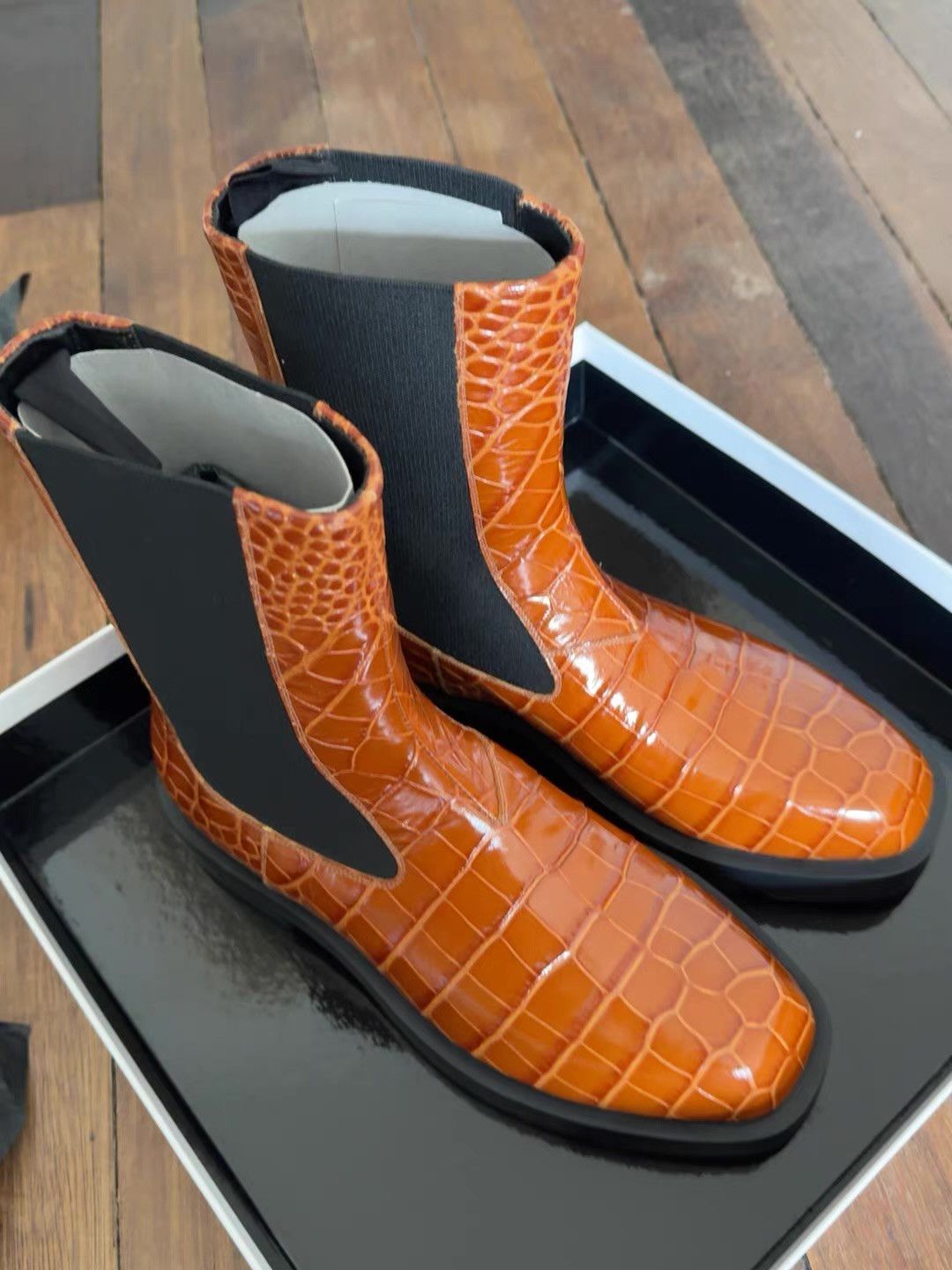 Givenchy Givenchy MMW Chelsea Boots Q16 Size US 8 / EU 41 - 1 Thumbnail