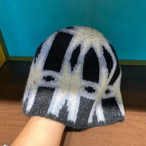 Other Retro Knitted Beanies Hat Size ONE SIZE - 4 Thumbnail