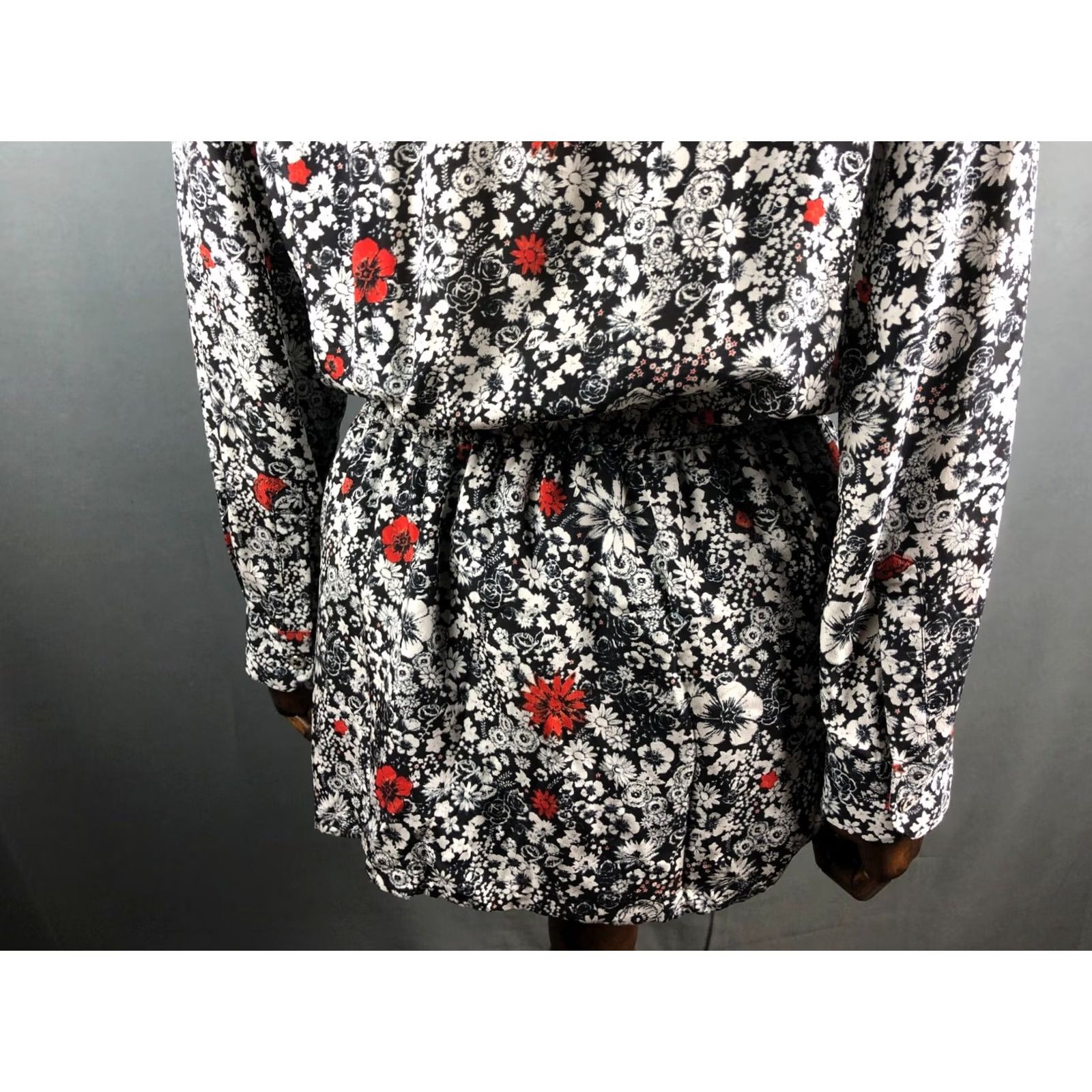 Zadig & Voltaire Zadig & Voltaire Tunic Silk Women Black Patterned Floral Long Sleeve Collared Button Pocket Blouse Modern style Size ONE SIZE - 7 Thumbnail