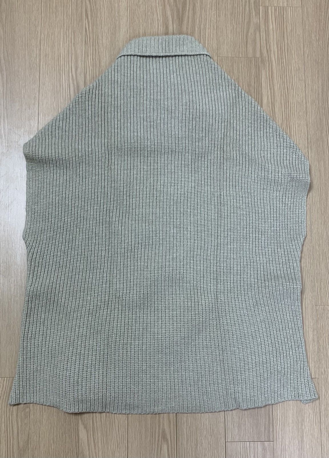 3.1 Phillip Lim 3.1 Phillip Lim Sleeveless Sweater with Collar Size US S / EU 44-46 / 1 - 4 Thumbnail
