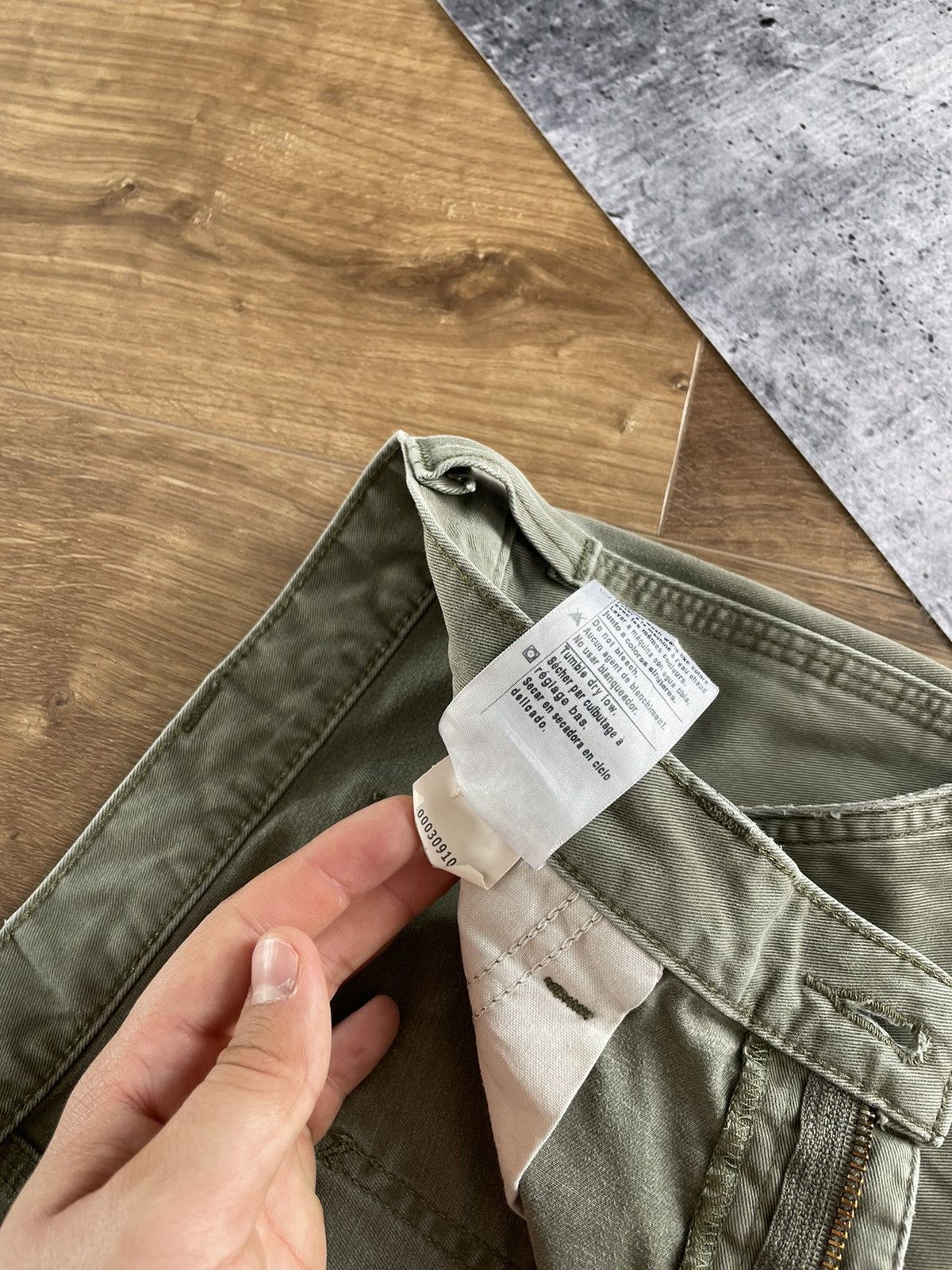 Carhartt × Vintage Vintage Carhartt Y2K Single Knee Carpenter Distressed Pants Size US 33 - 17 Thumbnail
