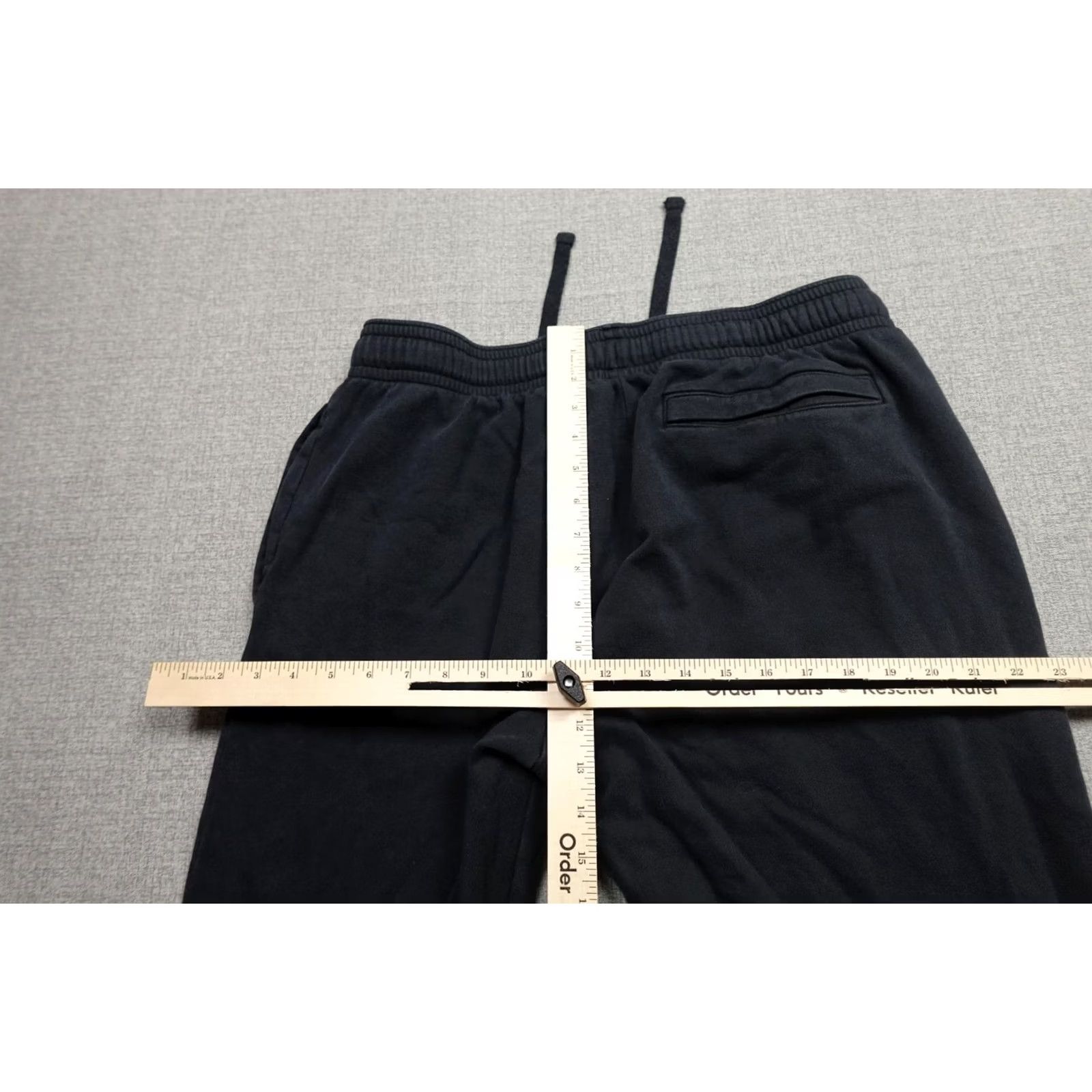 Under Armour Under Armour ColdGear Sweatpants Mens XL Black Fleece Joggers Thermal Warm pants casual activewear running gym training walking Size US 36 / EU 52 - 7 Thumbnail