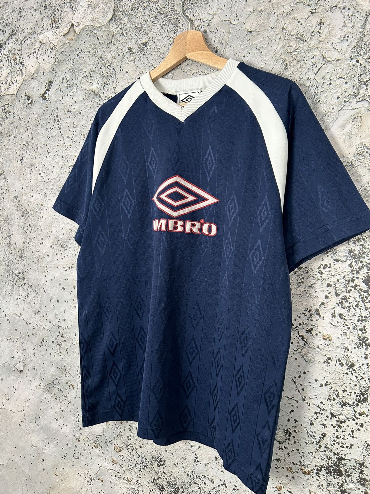 Umbro Vintage 90s Umbro Center Big Logo Jersey Sport Hype Size US S / EU 44-46 / 1 - 2 Thumbnail