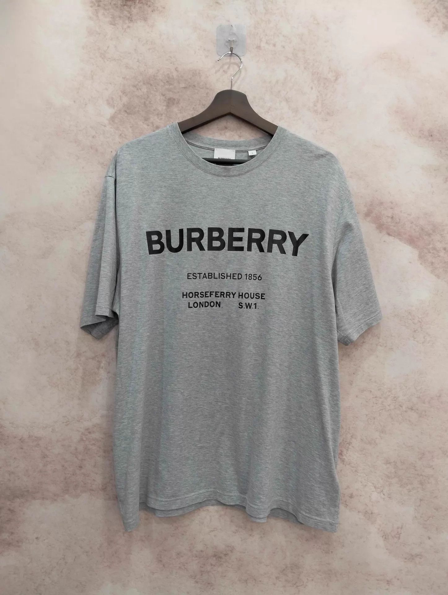 Burberry Burberry Logo Gray Short Sleeve T-shirt L Size US L / EU 52-54 / 3 - 1 Thumbnail