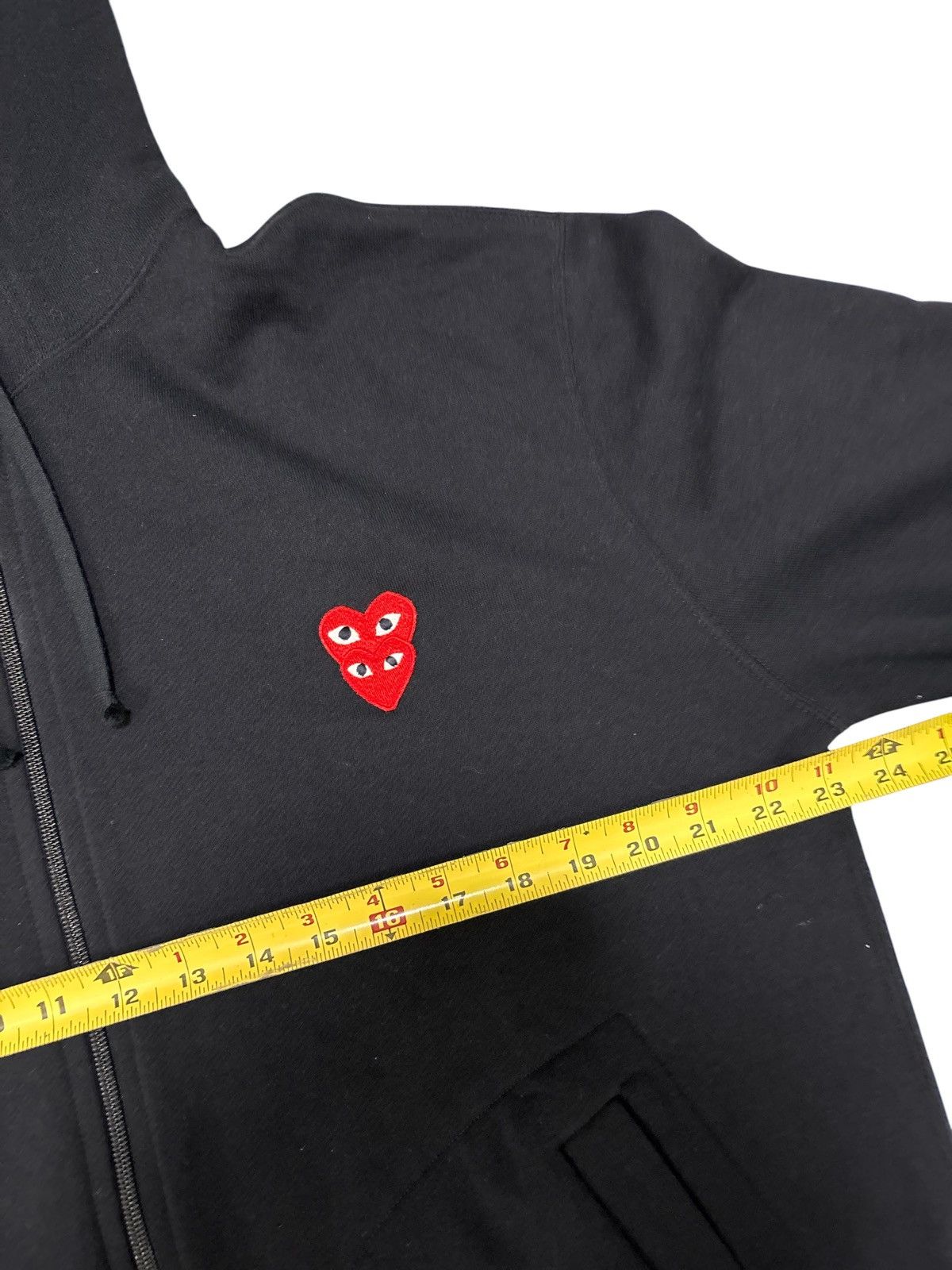 Comme des Garcons PLAY COMME DES GARÇONS PLAY Black Zip-Up Double Heart Hoodie Size US XL / EU 56 / 4 - 15 Thumbnail