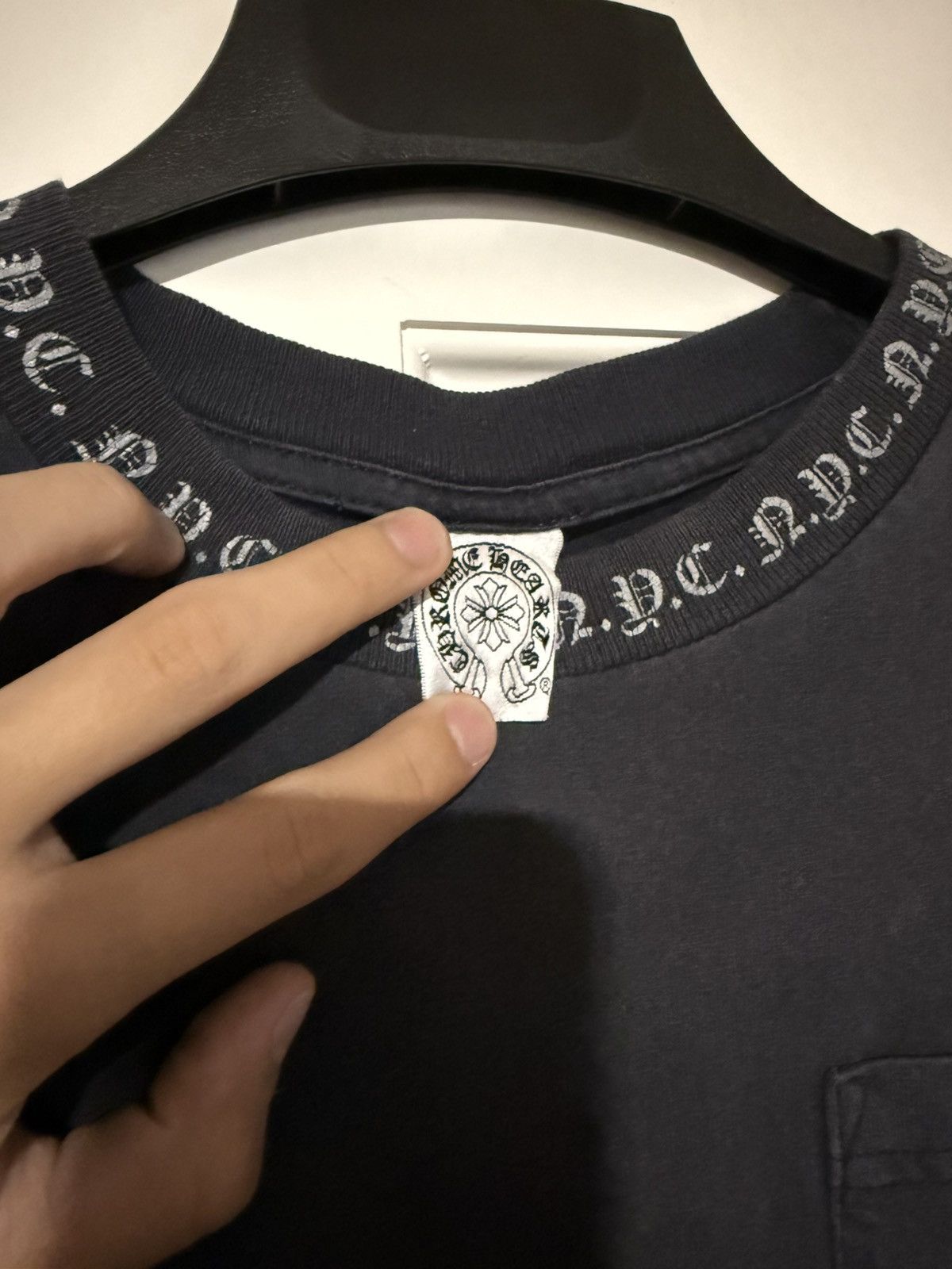 Chrome Hearts Chrome Hearts Vintage NYC Neck Logo T-shirt Size US S / EU 44-46 / 1 - 4 Thumbnail