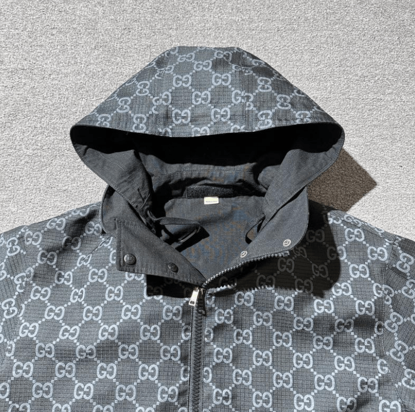 Gucci Gucci printed zip-up long sleeve jacket Size US M / EU 48-50 / 2 - 3 Thumbnail