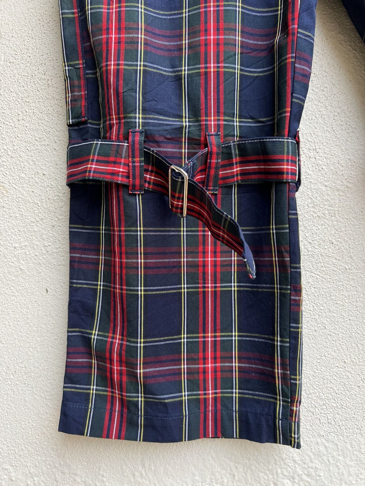 Vintage Vintage 2000s Boys Batsu Tartan Bondage 3 Quarter Pant Size US 29 - 10 Thumbnail