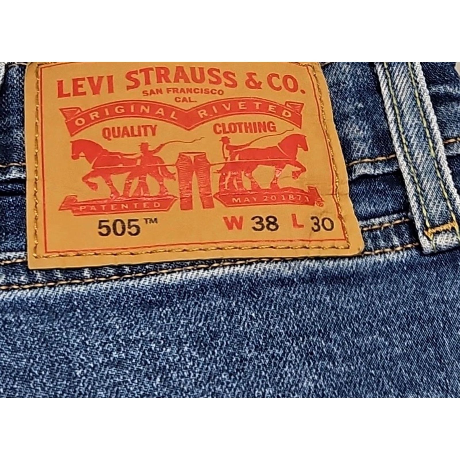 Levi's Levi’s 505 Regular Fit Straight Leg Jeans Men’s 38x30 Blue Denim Size US 38 / EU 54 - 2 Thumbnail