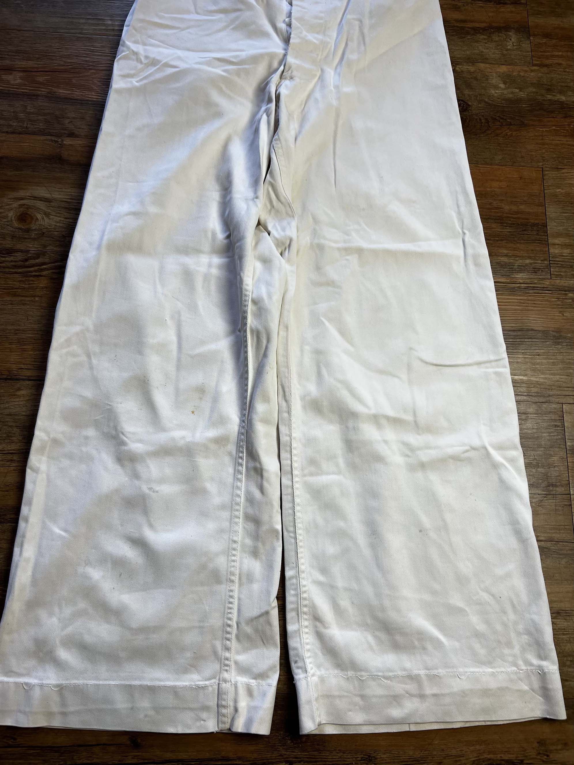 Vintage Vintage 1940's US Navy WWII Era White Cotton Sailor Pants Size US 28 / EU 44 - 3 Thumbnail