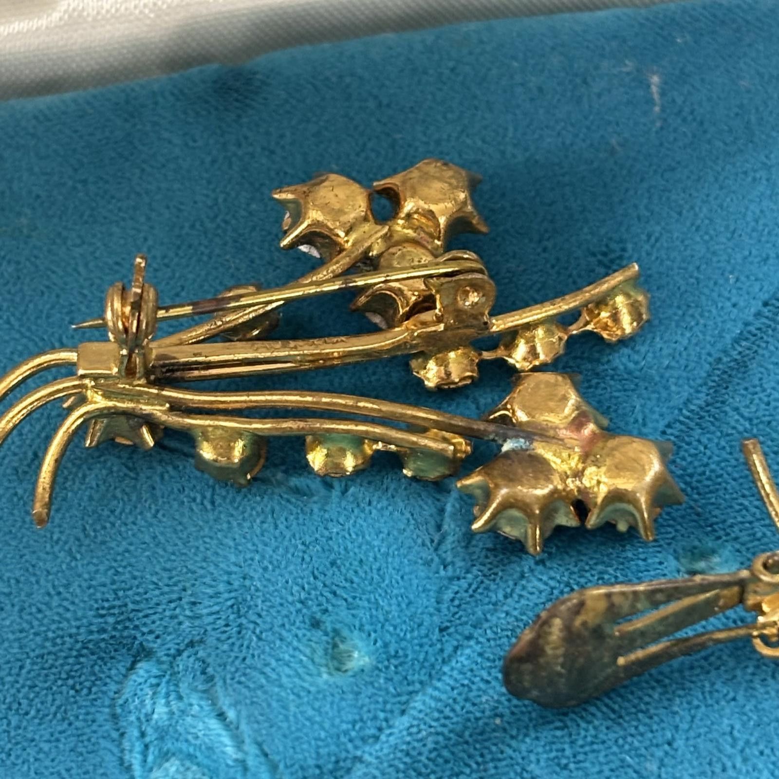 Other Vtg 50s Austria crystal gold tone brooch & earrings set Size ONE SIZE - 10 Thumbnail