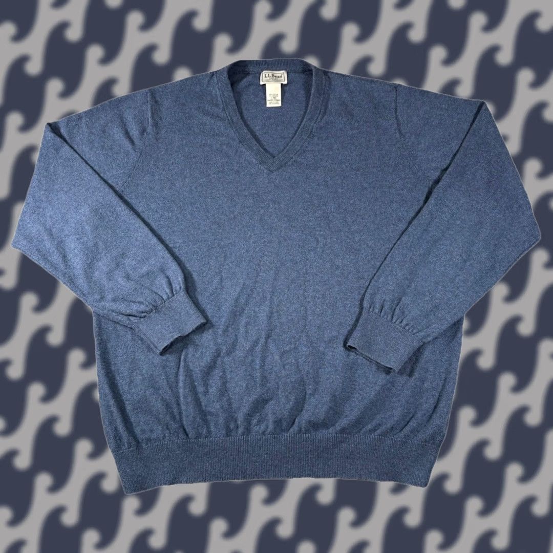 Vintage LL Bean Sweater Men’s Large Navy Blue Cashmere Blend V-Neck Pullover Preppy Casual Knit Fibers: Cashmere, Cotton Size US L / EU 52-54 / 3 - 1 Thumbnail
